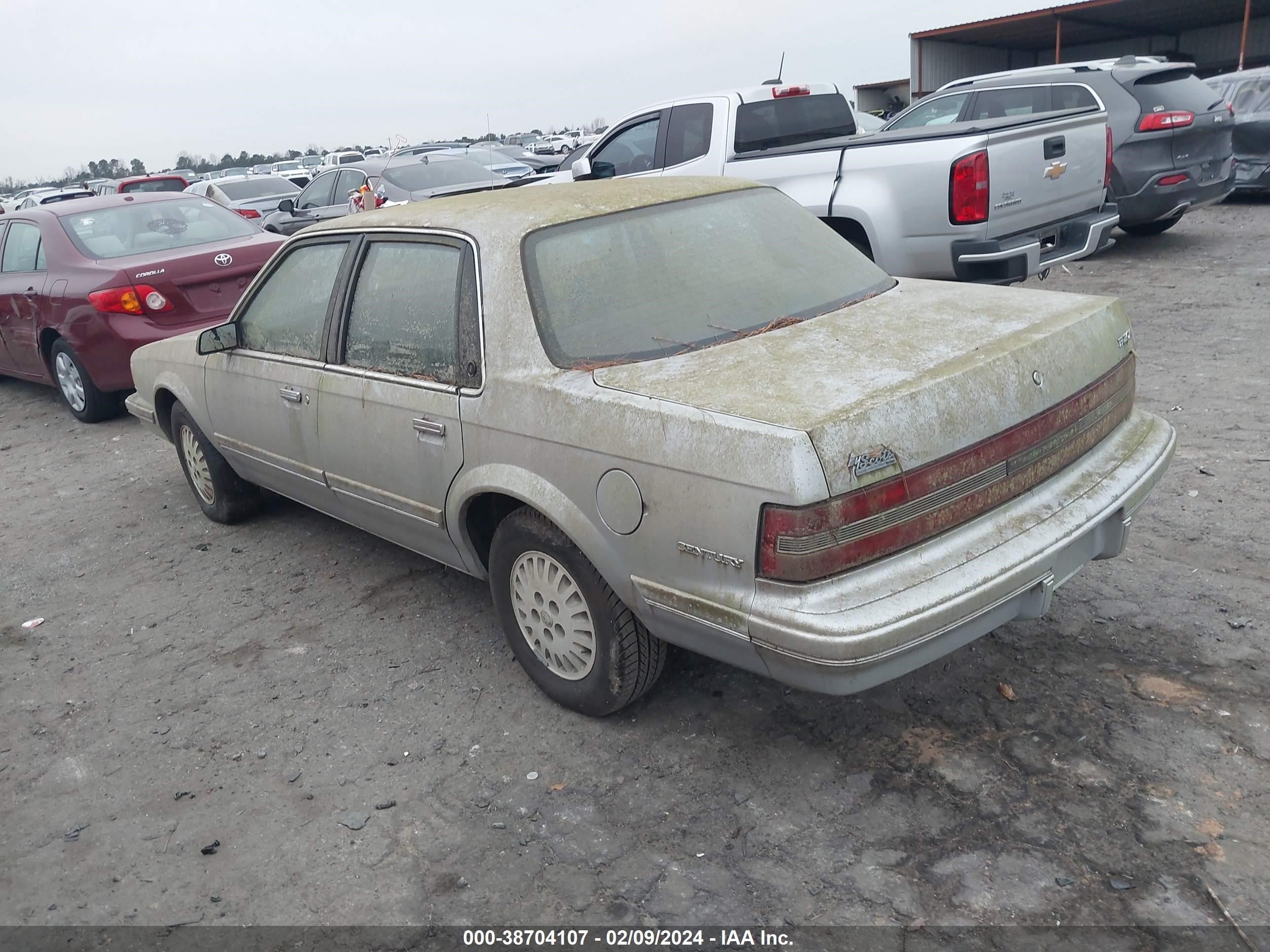 Photo 2 VIN: 1G4AG55M4R6413764 - BUICK CENTURY 