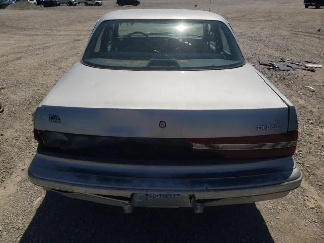 Photo 5 VIN: 1G4AG55M4R6491588 - BUICK CENTURY SP 