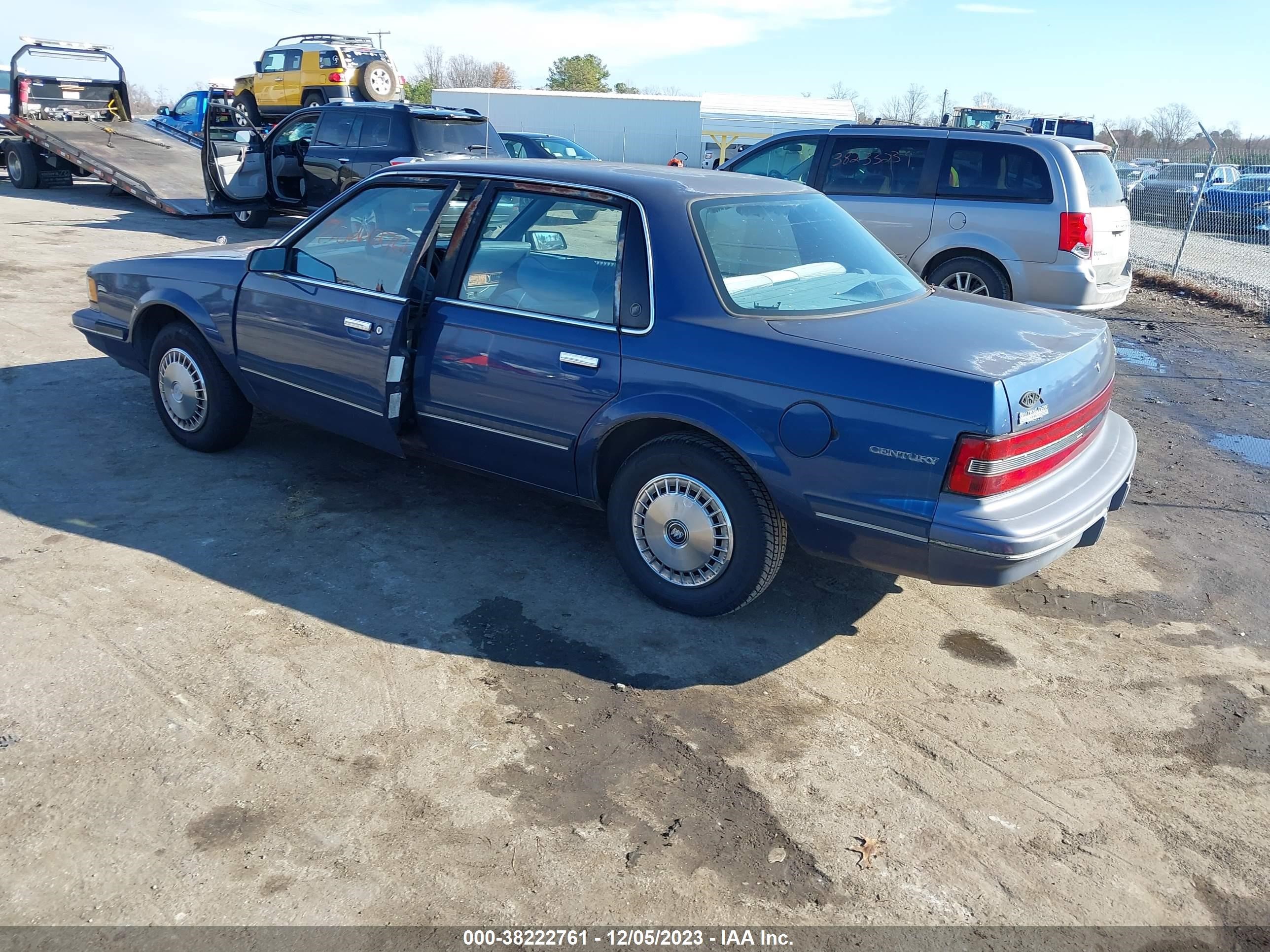 Photo 2 VIN: 1G4AG55M5R6489588 - BUICK CENTURY 