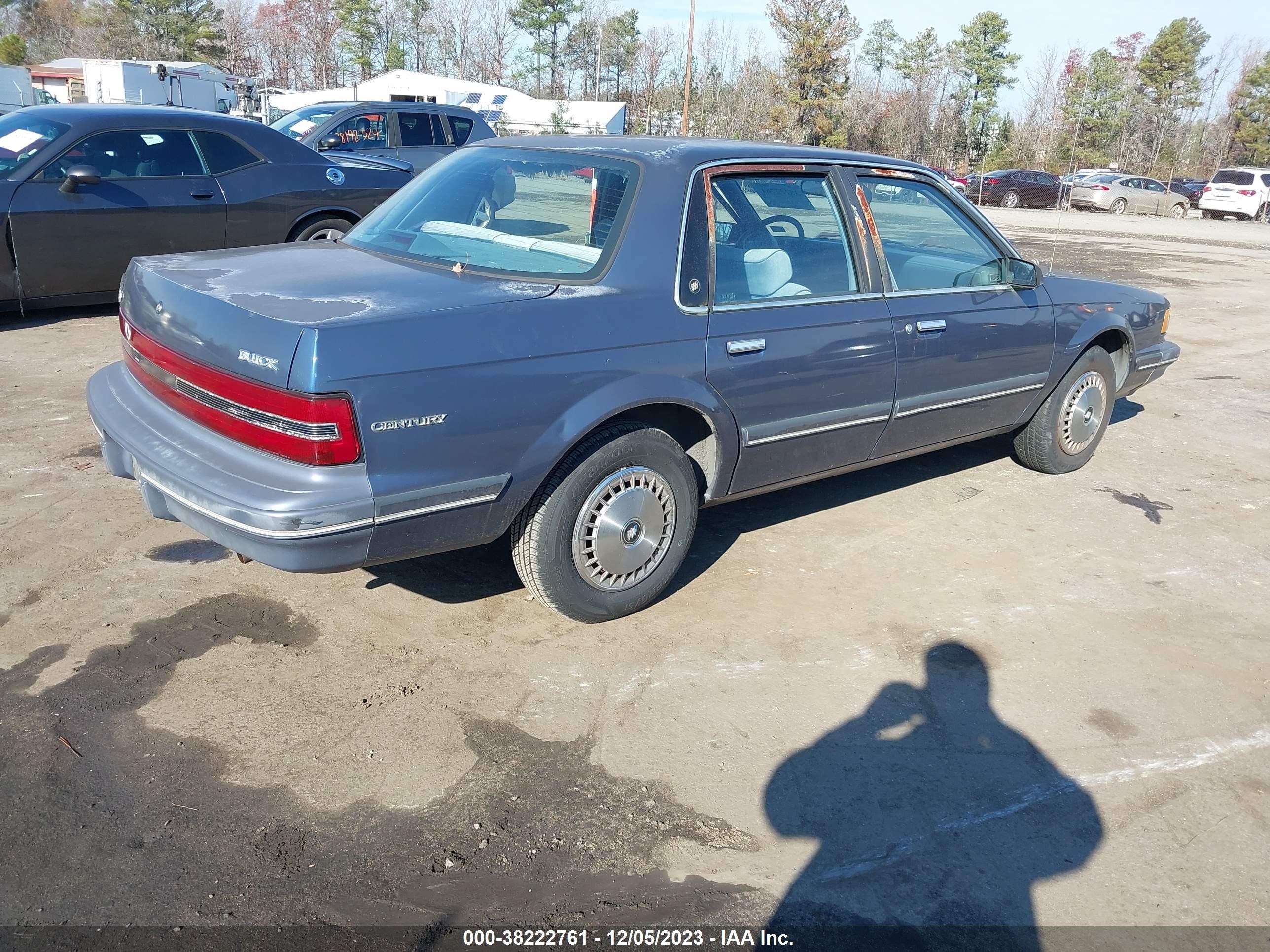 Photo 3 VIN: 1G4AG55M5R6489588 - BUICK CENTURY 