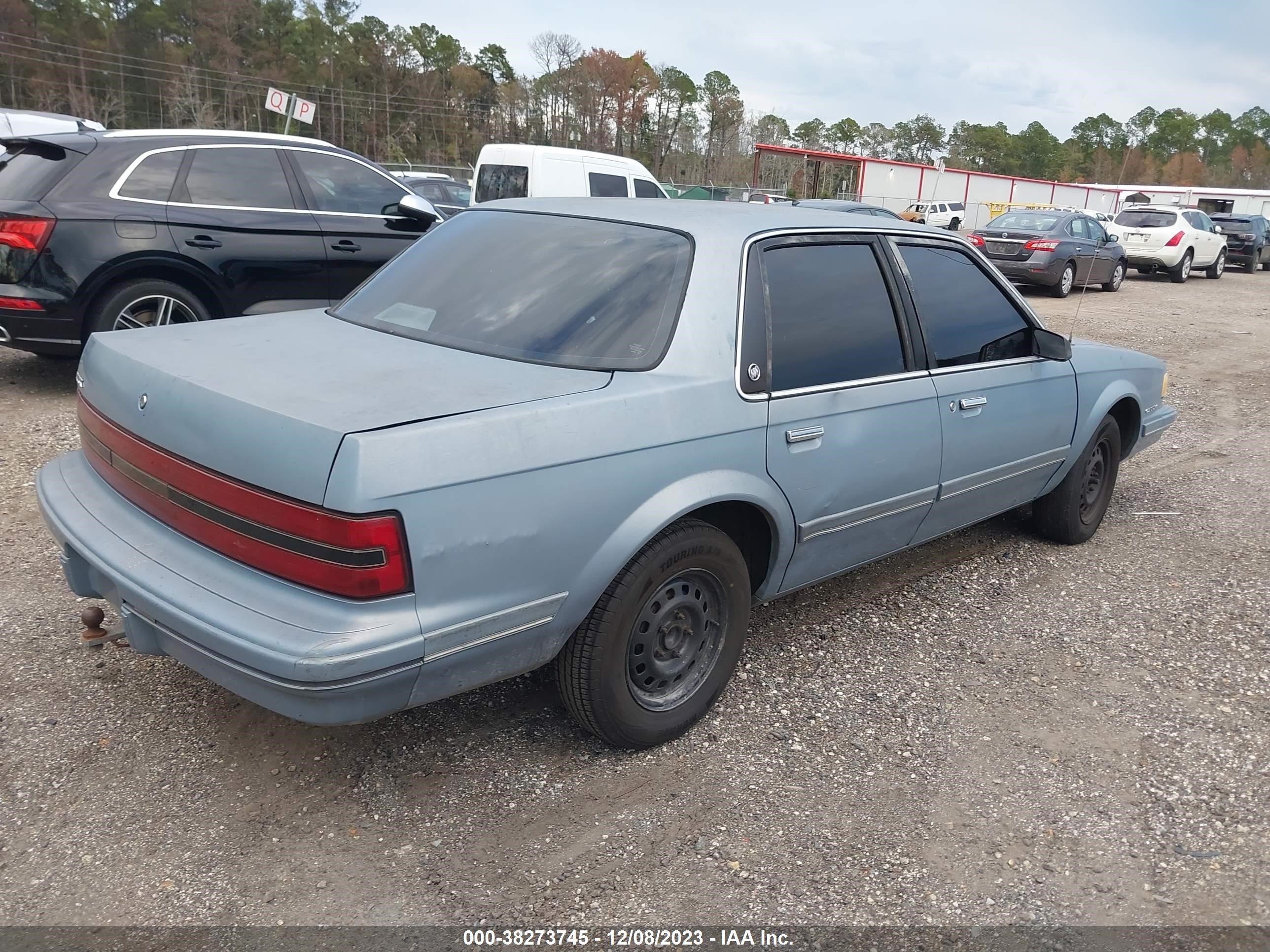 Photo 3 VIN: 1G4AG55N0P6456536 - BUICK CENTURY 