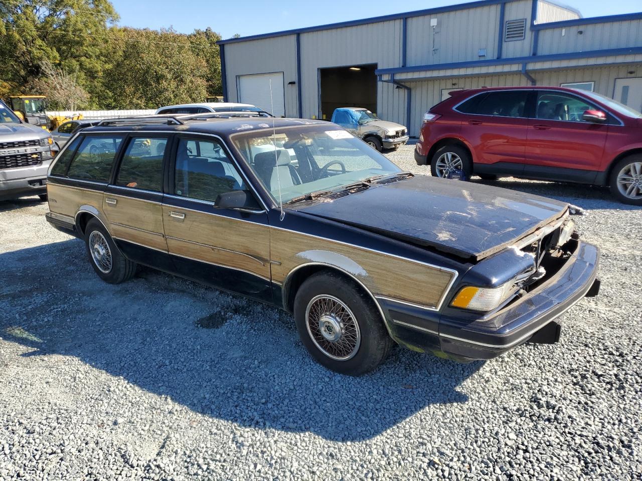 Photo 3 VIN: 1G4AG85M8S6462585 - BUICK CENTURY 