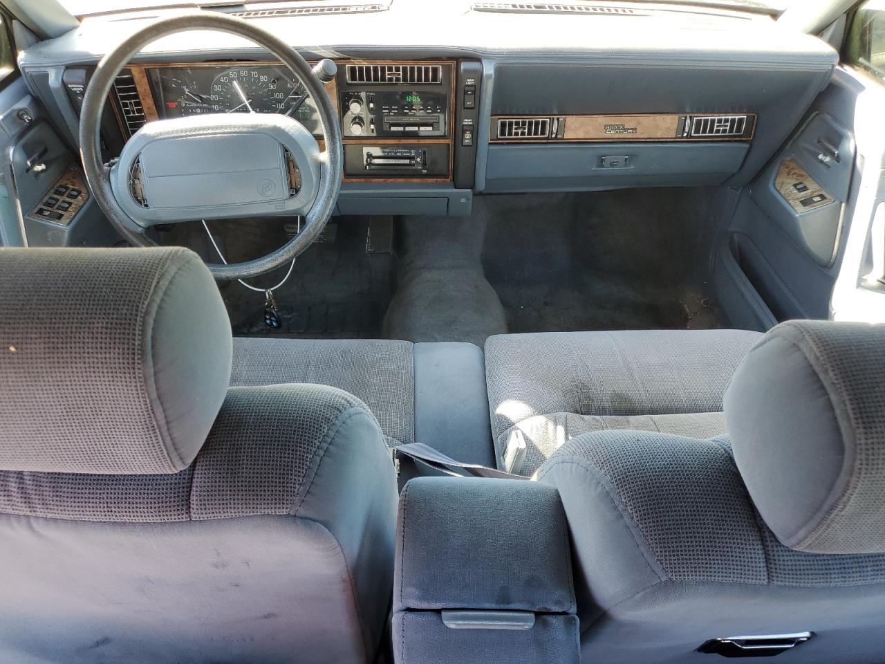 Photo 7 VIN: 1G4AG85M8S6462585 - BUICK CENTURY 