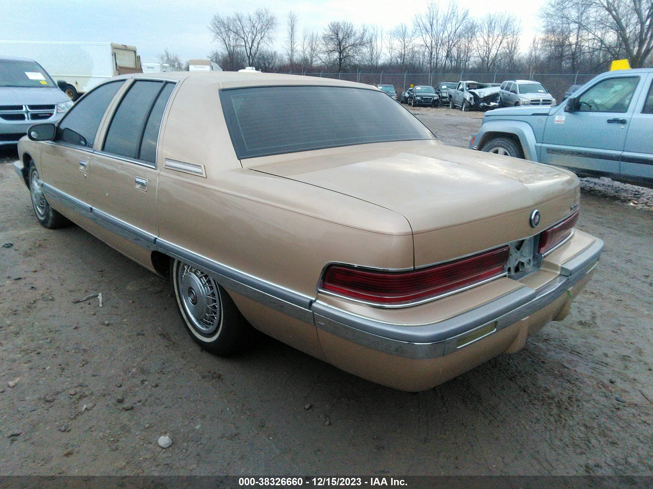 Photo 2 VIN: 1G4BN52P8SR420357 - BUICK ROADMASTER 