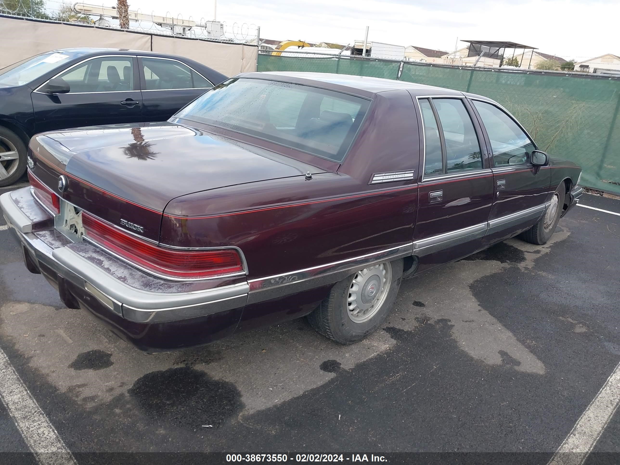 Photo 3 VIN: 1G4BN52P9RR407403 - BUICK ROADMASTER 