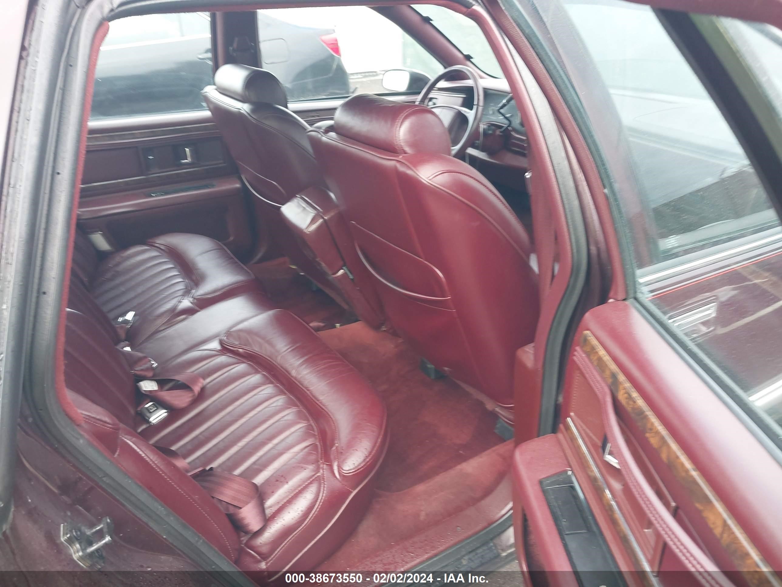 Photo 7 VIN: 1G4BN52P9RR407403 - BUICK ROADMASTER 