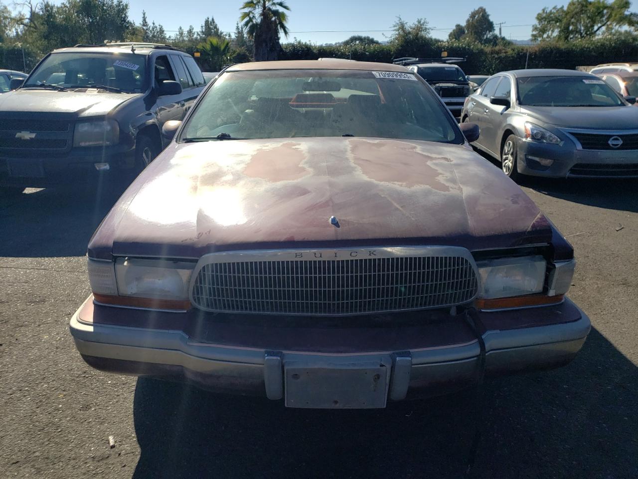 Photo 4 VIN: 1G4BN5376NR424278 - BUICK ROADMASTER 