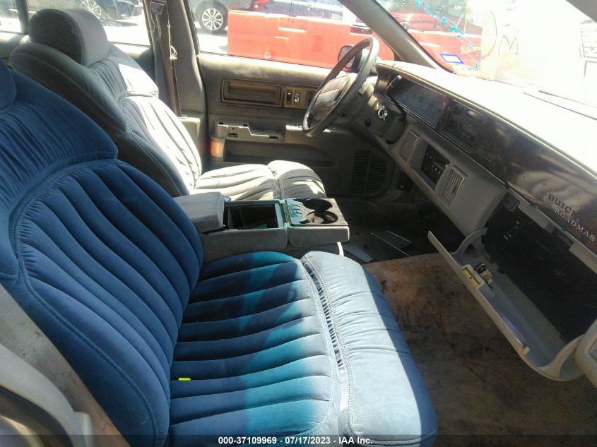 Photo 4 VIN: 1G4BN537XPR422763 - BUICK ROADMASTER 