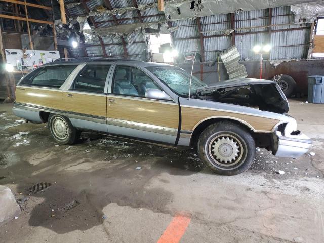 Photo 3 VIN: 1G4BR82P6TR414872 - BUICK ROADMASTER 