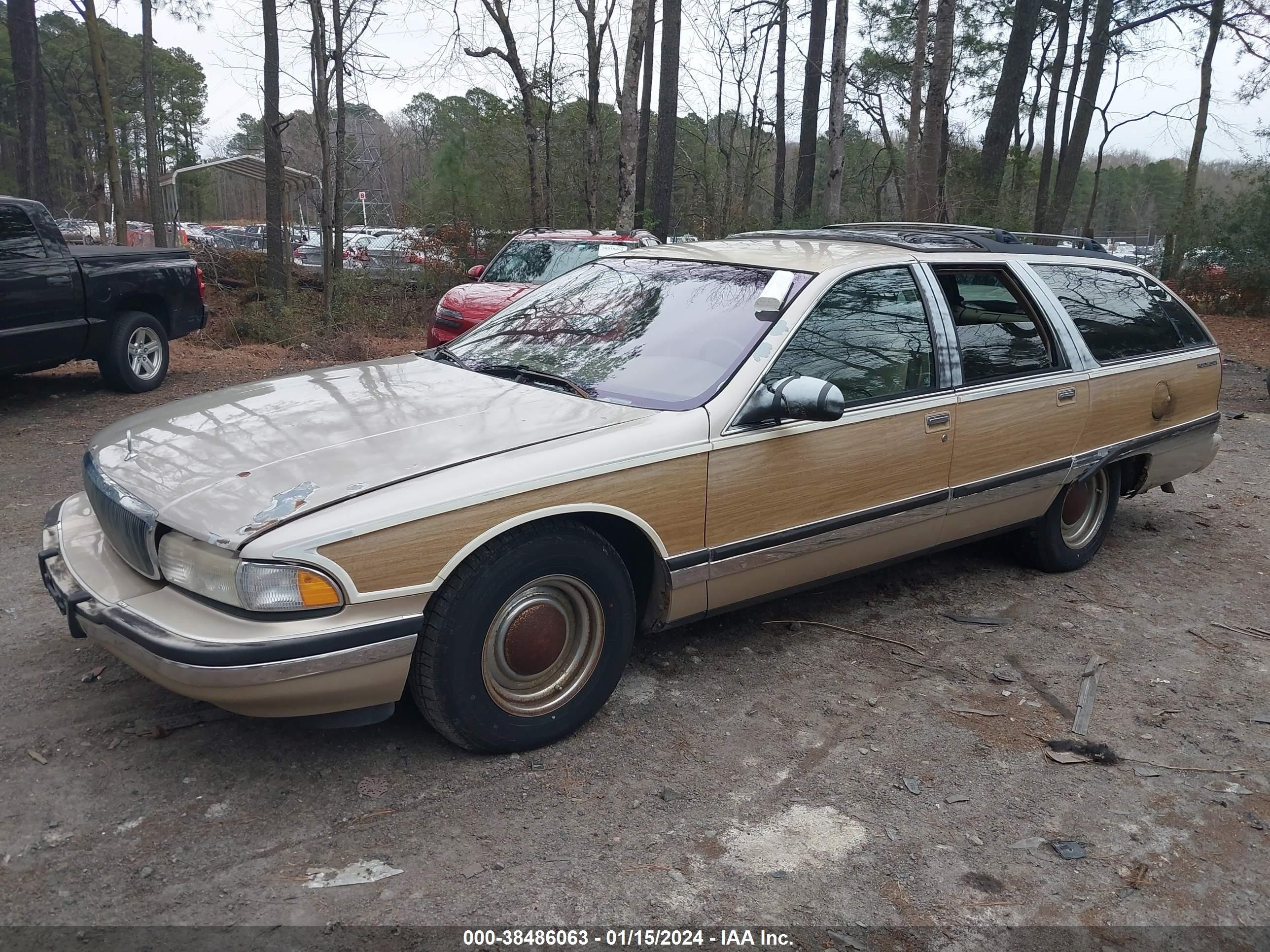 Photo 1 VIN: 1G4BR82P8TR418986 - BUICK ROADMASTER 