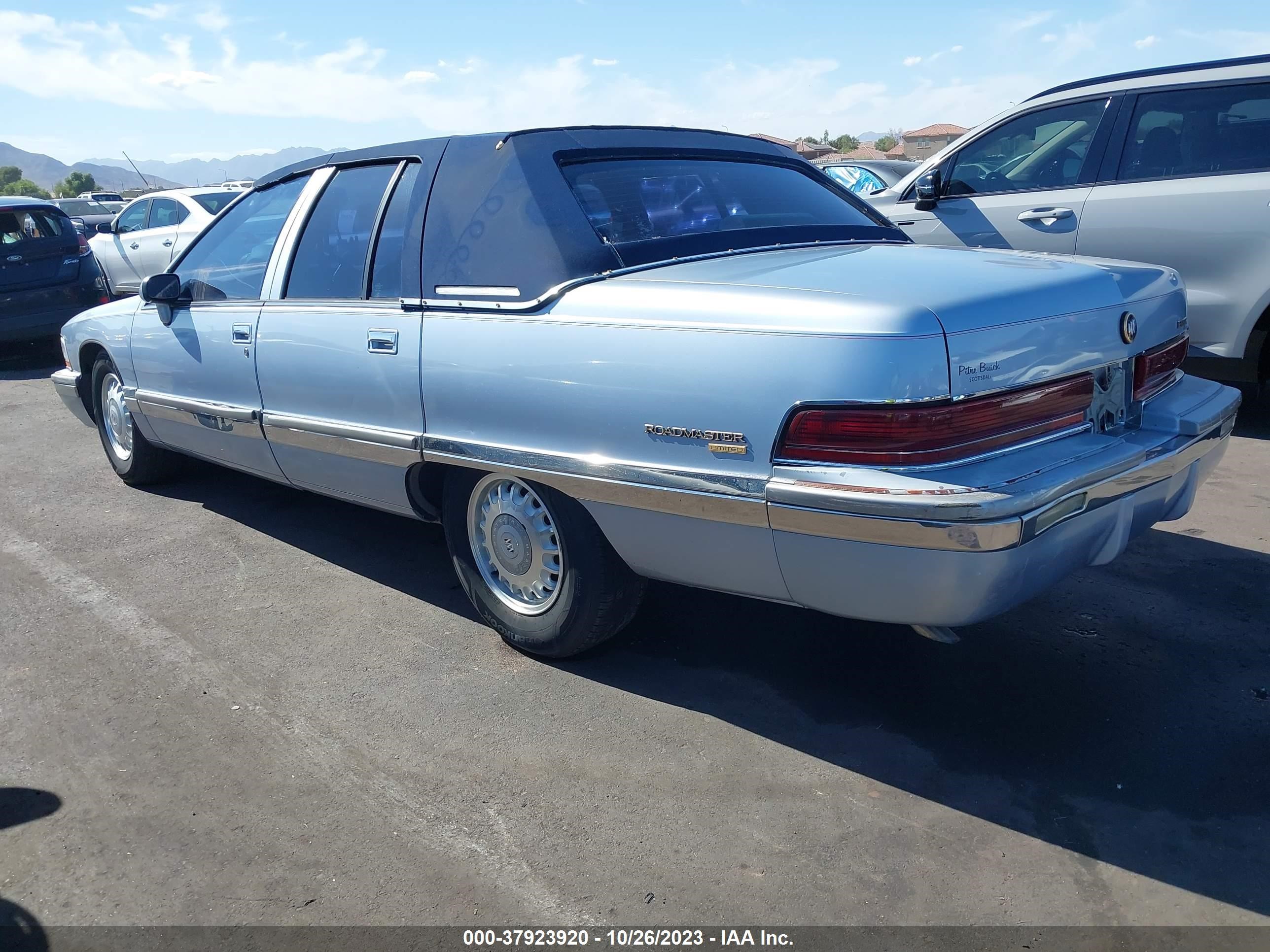 Photo 2 VIN: 1G4BT52P2RR434674 - BUICK ROADMASTER 