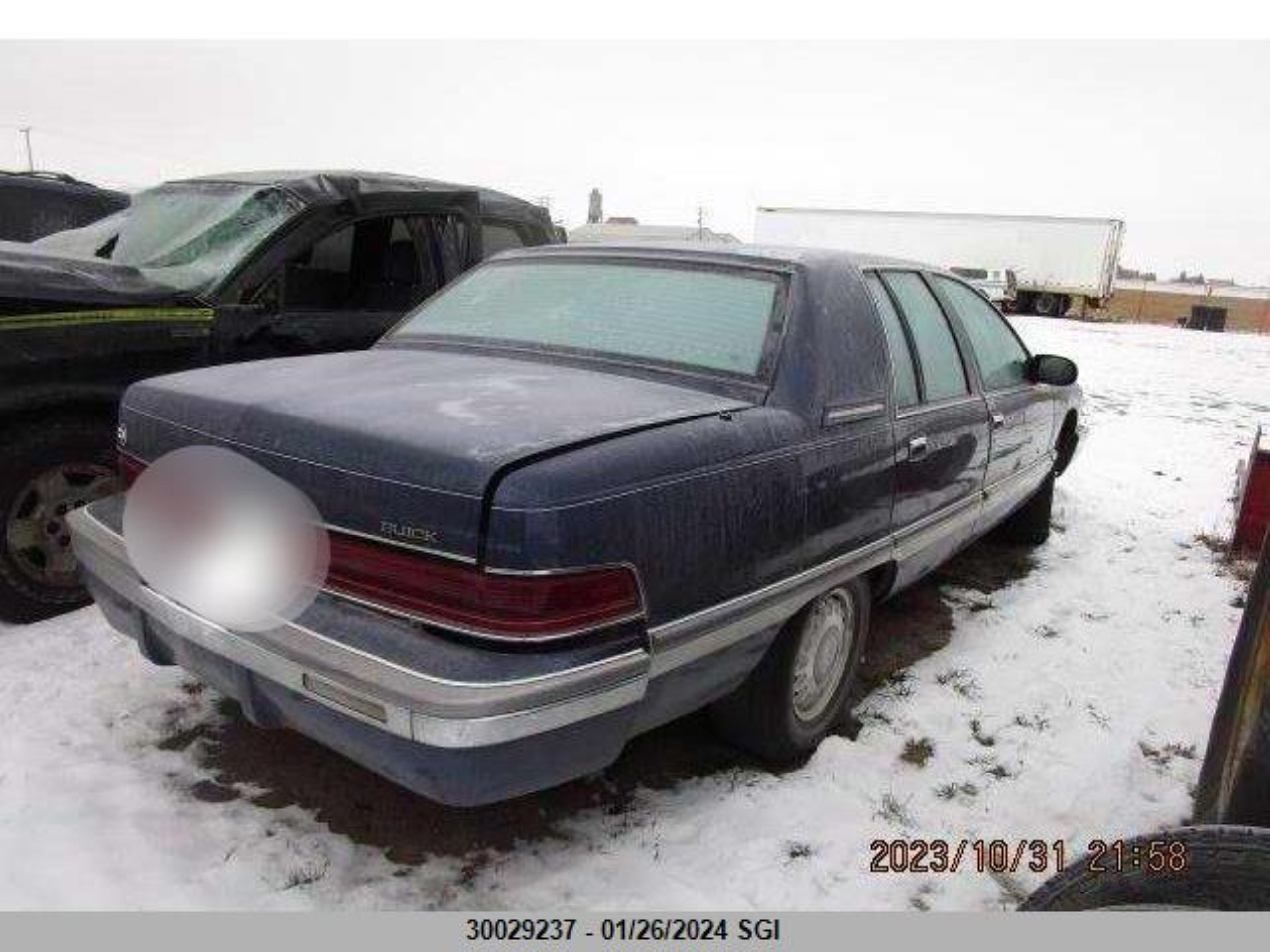 Photo 3 VIN: 1G4BT52P4SR419289 - BUICK ROADMASTER 