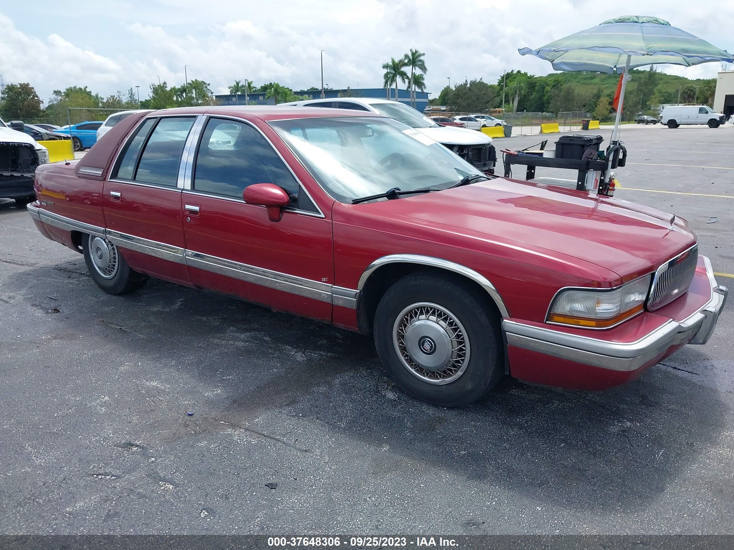 Photo 0 VIN: 1G4BT52P6RR429820 - BUICK ROADMASTER 