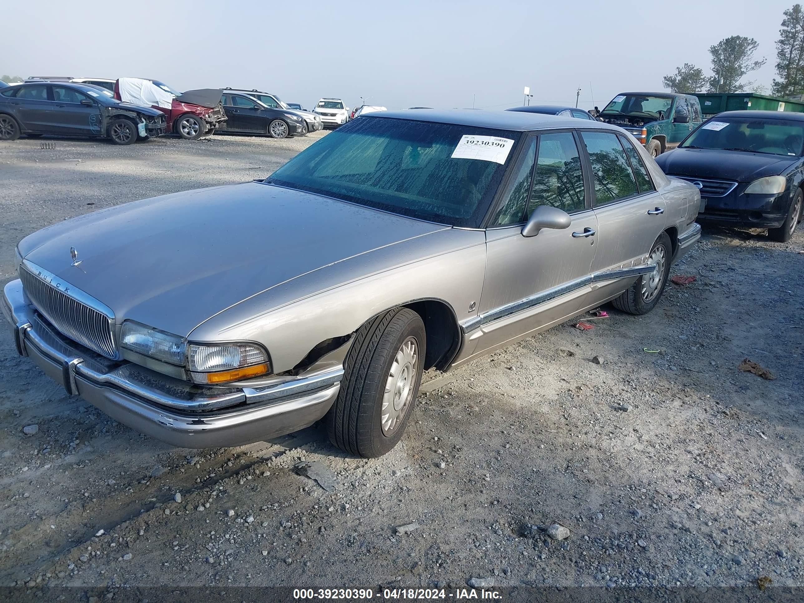 Photo 1 VIN: 1G4CU5210TH629506 - BUICK PARK AVENUE 