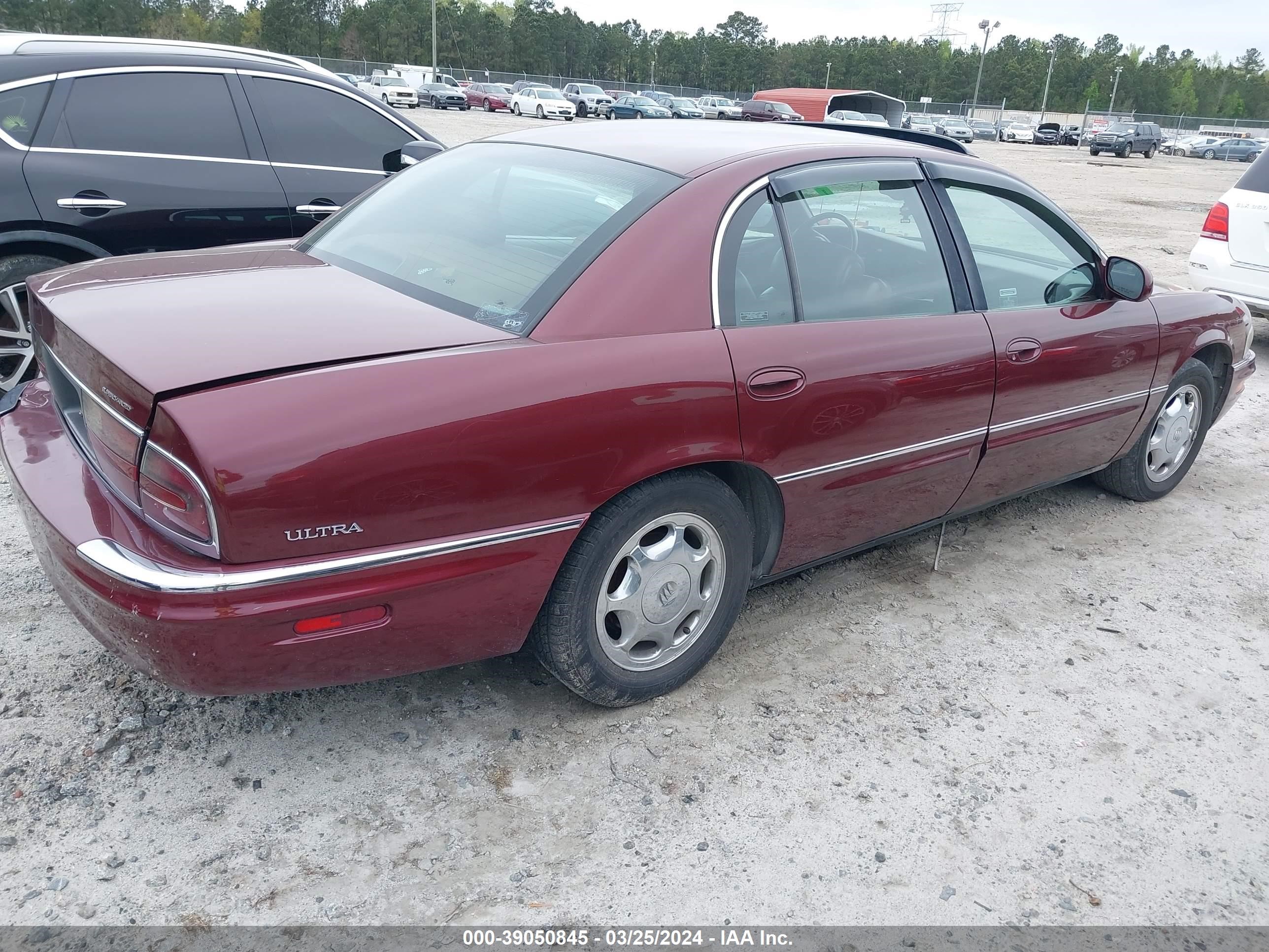 Photo 3 VIN: 1G4CU5213X4620506 - BUICK PARK AVENUE 