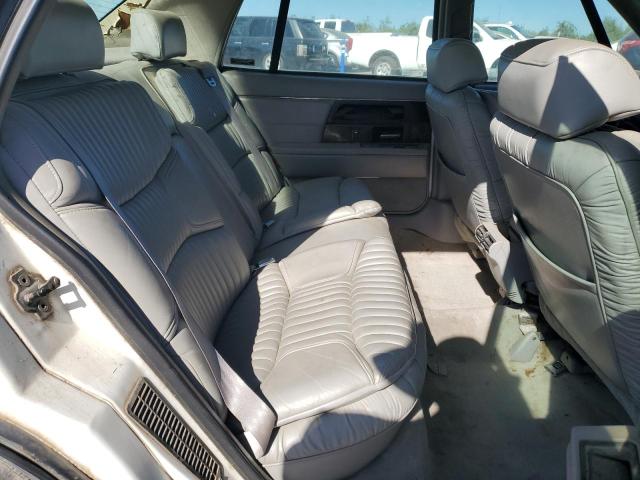 Photo 9 VIN: 1G4CU5215TH602463 - BUICK PARK AVENU 