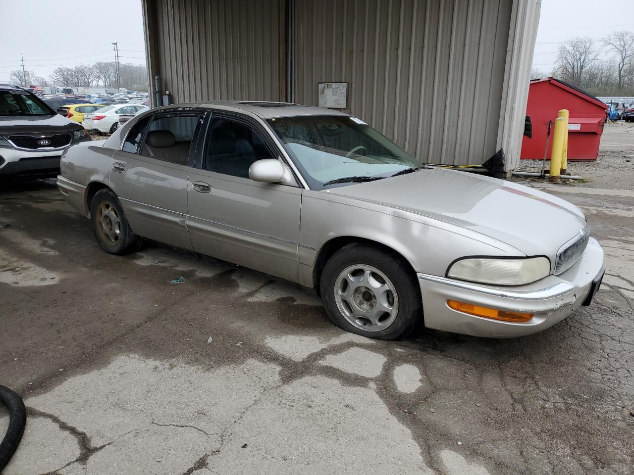 Photo 3 VIN: 1G4CU5216W4600880 - BUICK PARK AVENUE 