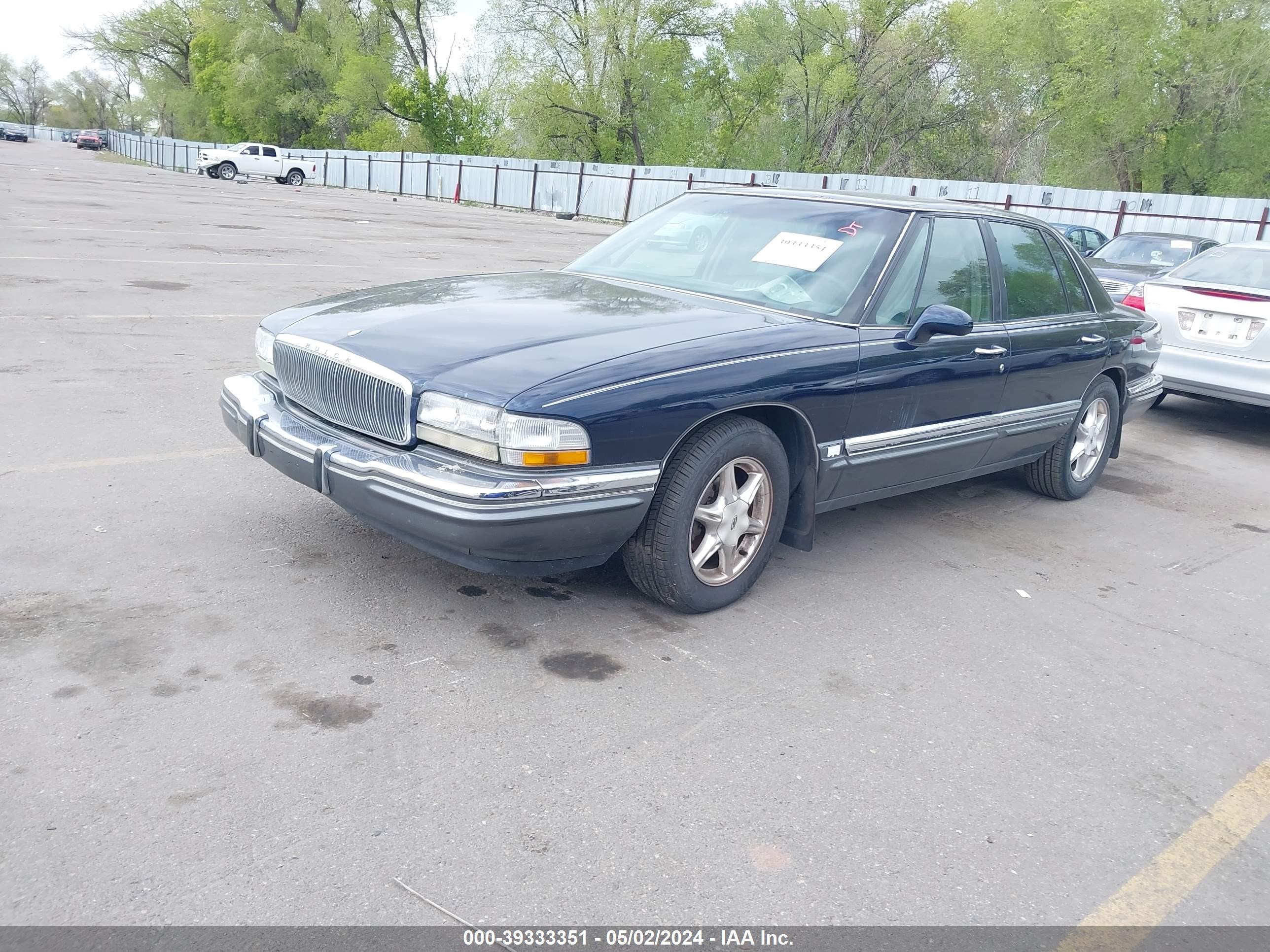 Photo 1 VIN: 1G4CU5318P1635874 - BUICK PARK AVENUE 