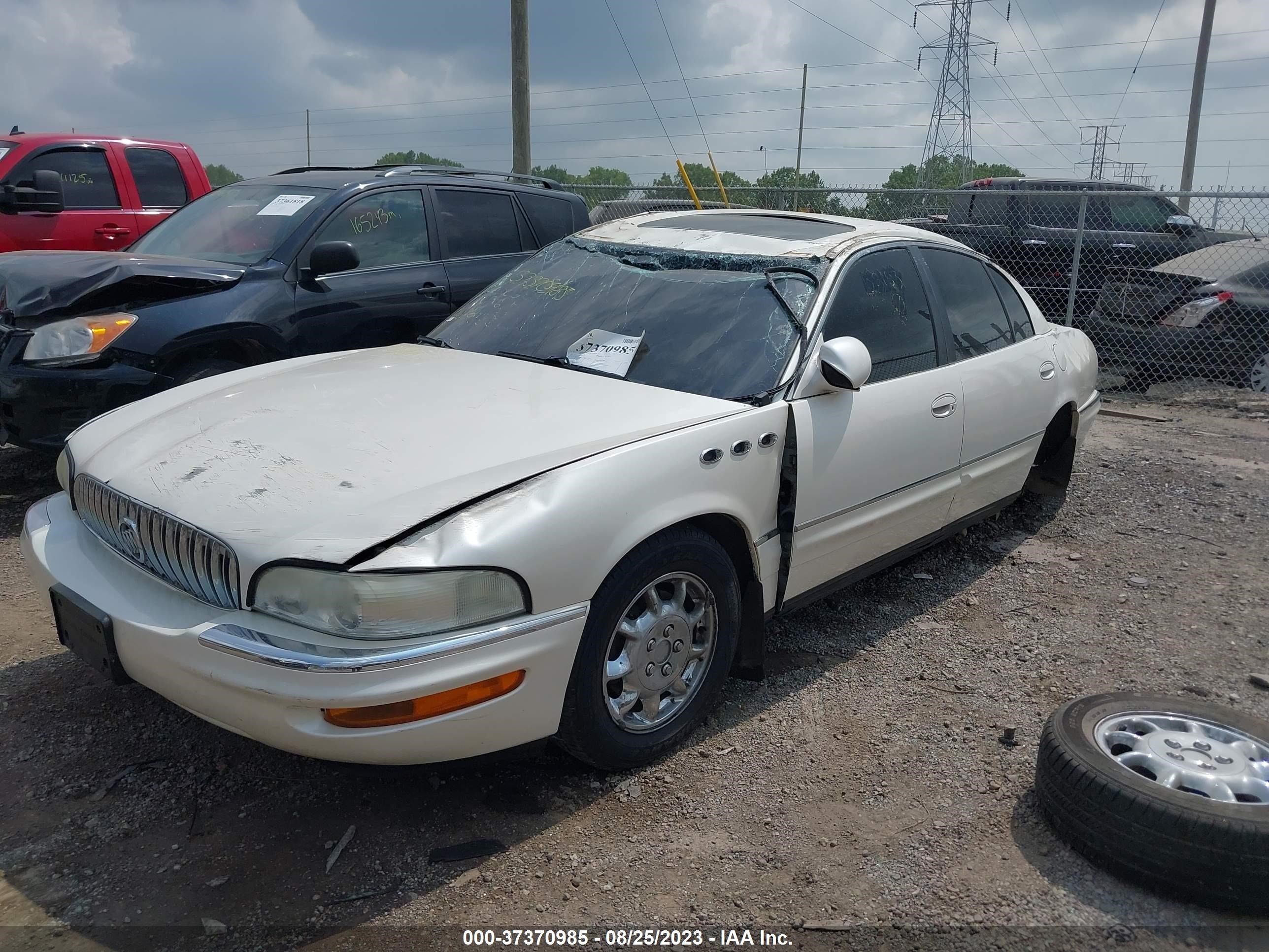 Photo 1 VIN: 1G4CU541054102153 - BUICK PARK AVENUE 