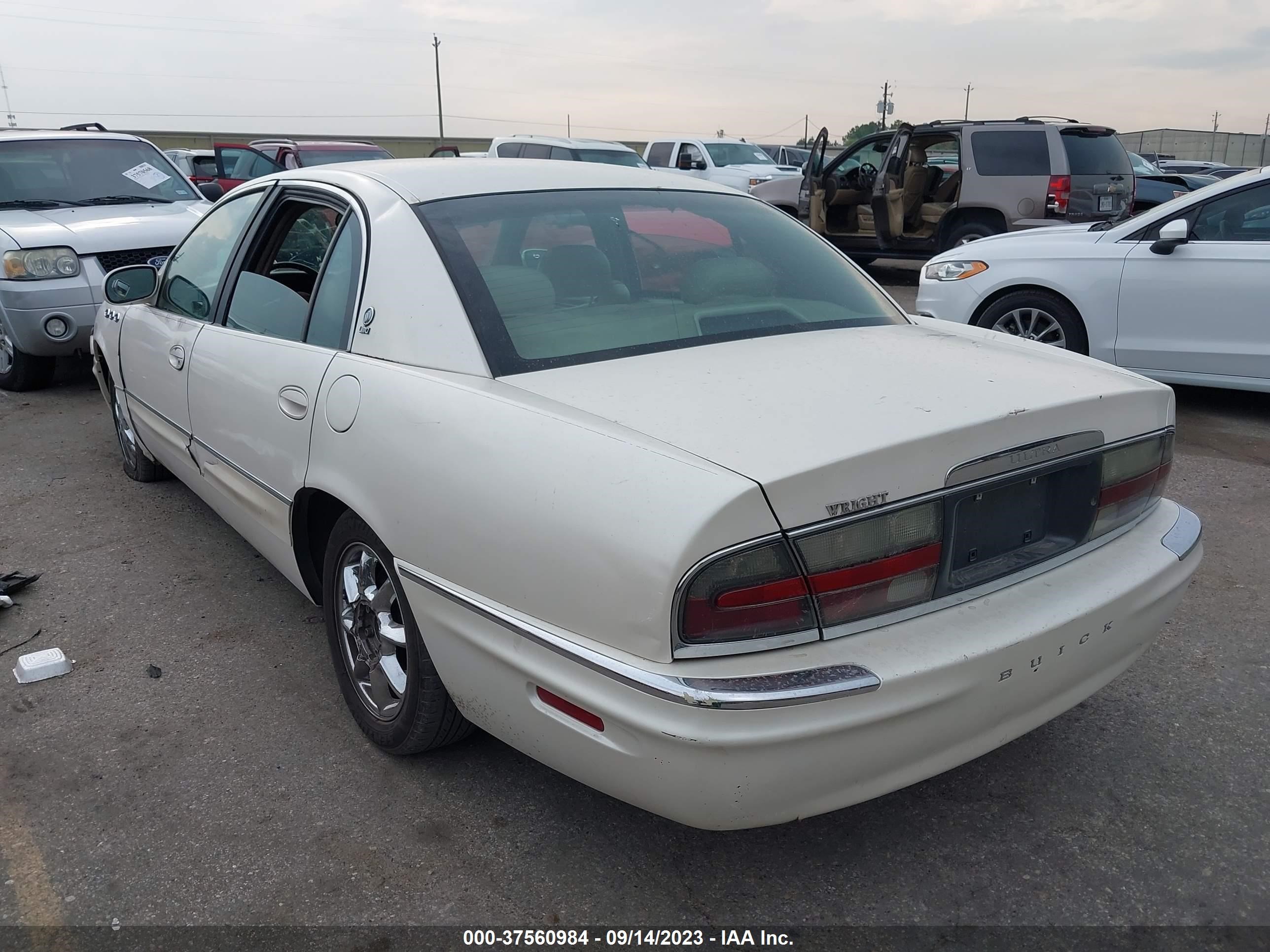 Photo 2 VIN: 1G4CU541754100383 - BUICK PARK AVENUE 