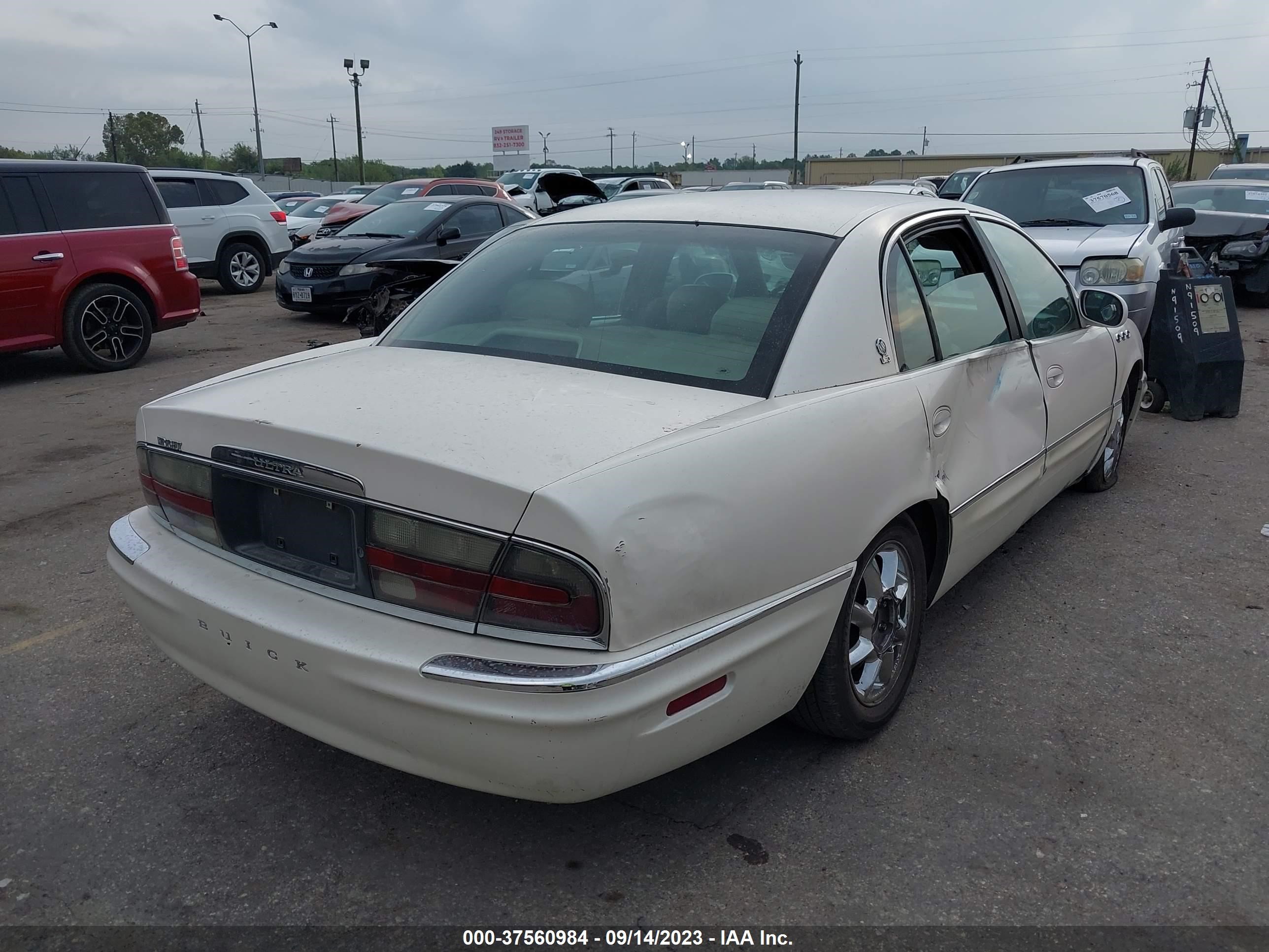 Photo 3 VIN: 1G4CU541754100383 - BUICK PARK AVENUE 