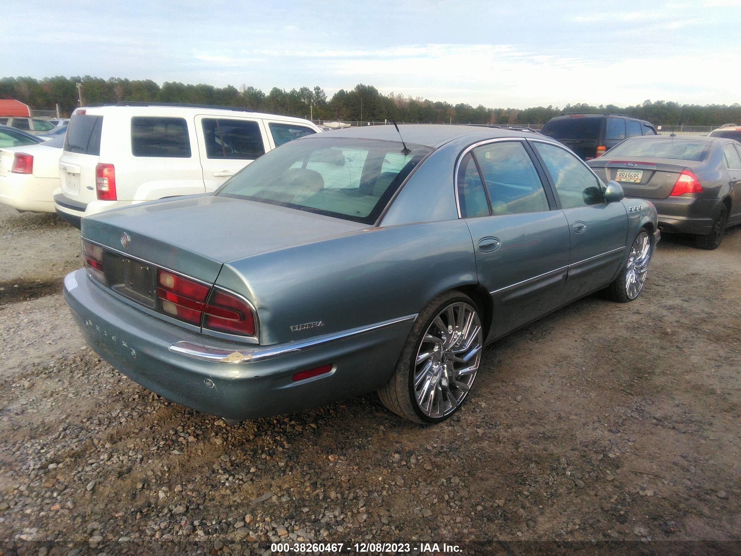 Photo 3 VIN: 1G4CU541944160020 - BUICK PARK AVENUE 