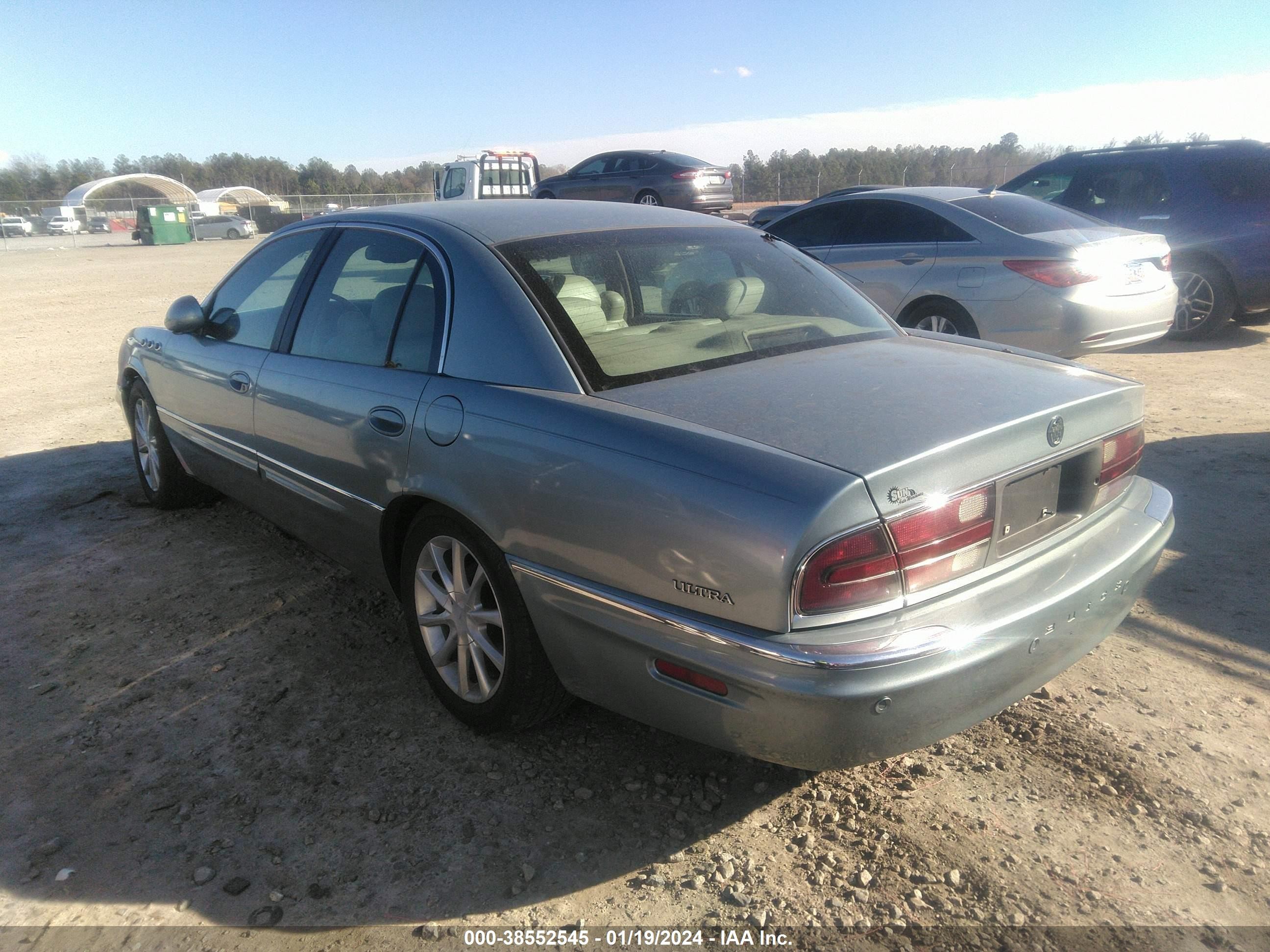 Photo 2 VIN: 1G4CU541X44145042 - BUICK PARK AVENUE 