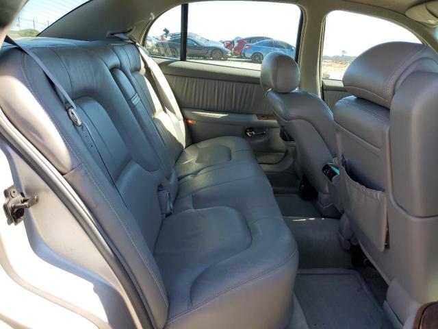 Photo 9 VIN: 1G4CW52K1X4628008 - BUICK PARK AVE 