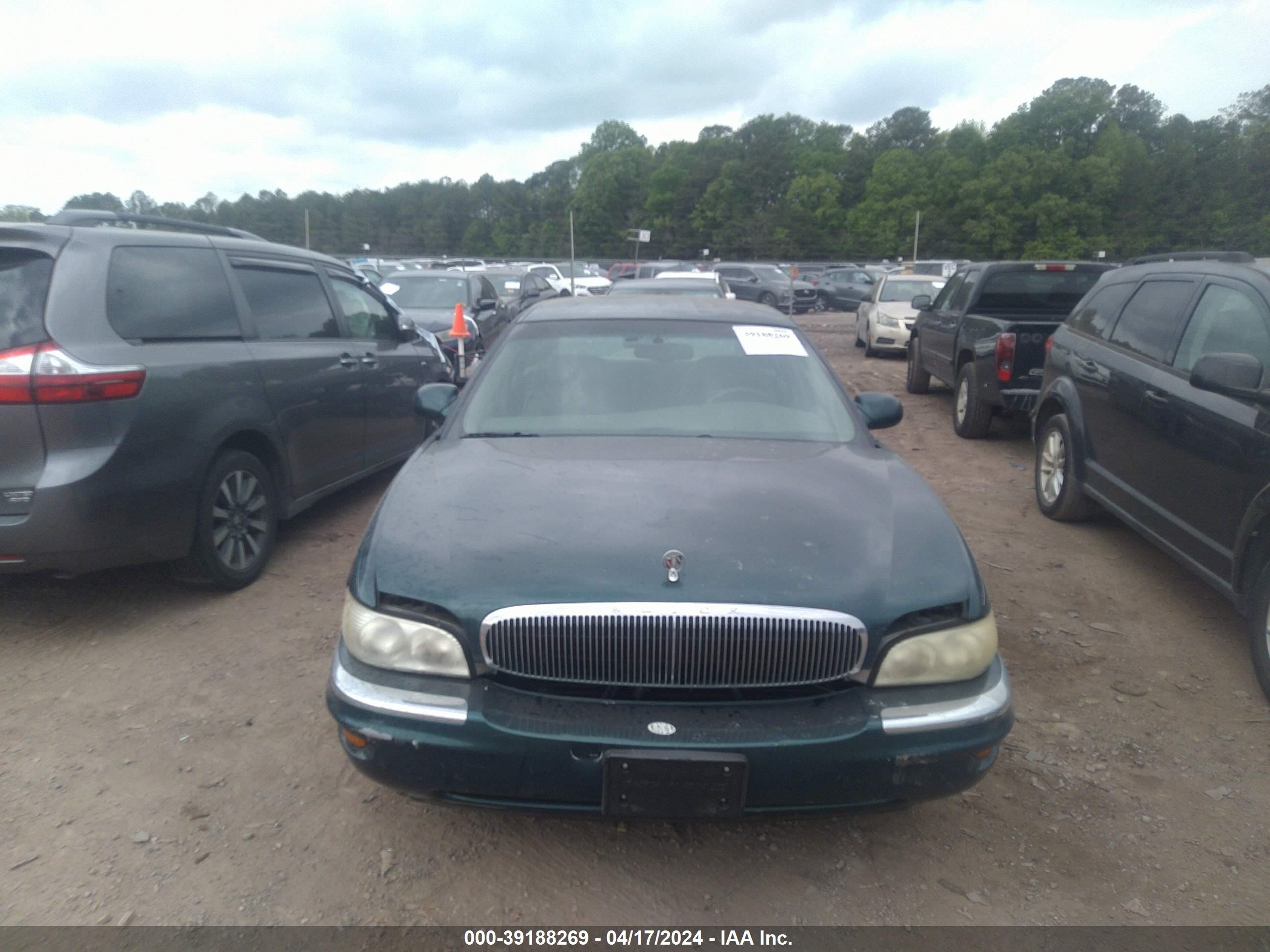 Photo 5 VIN: 1G4CW52K2W4616030 - BUICK PARK AVENUE 