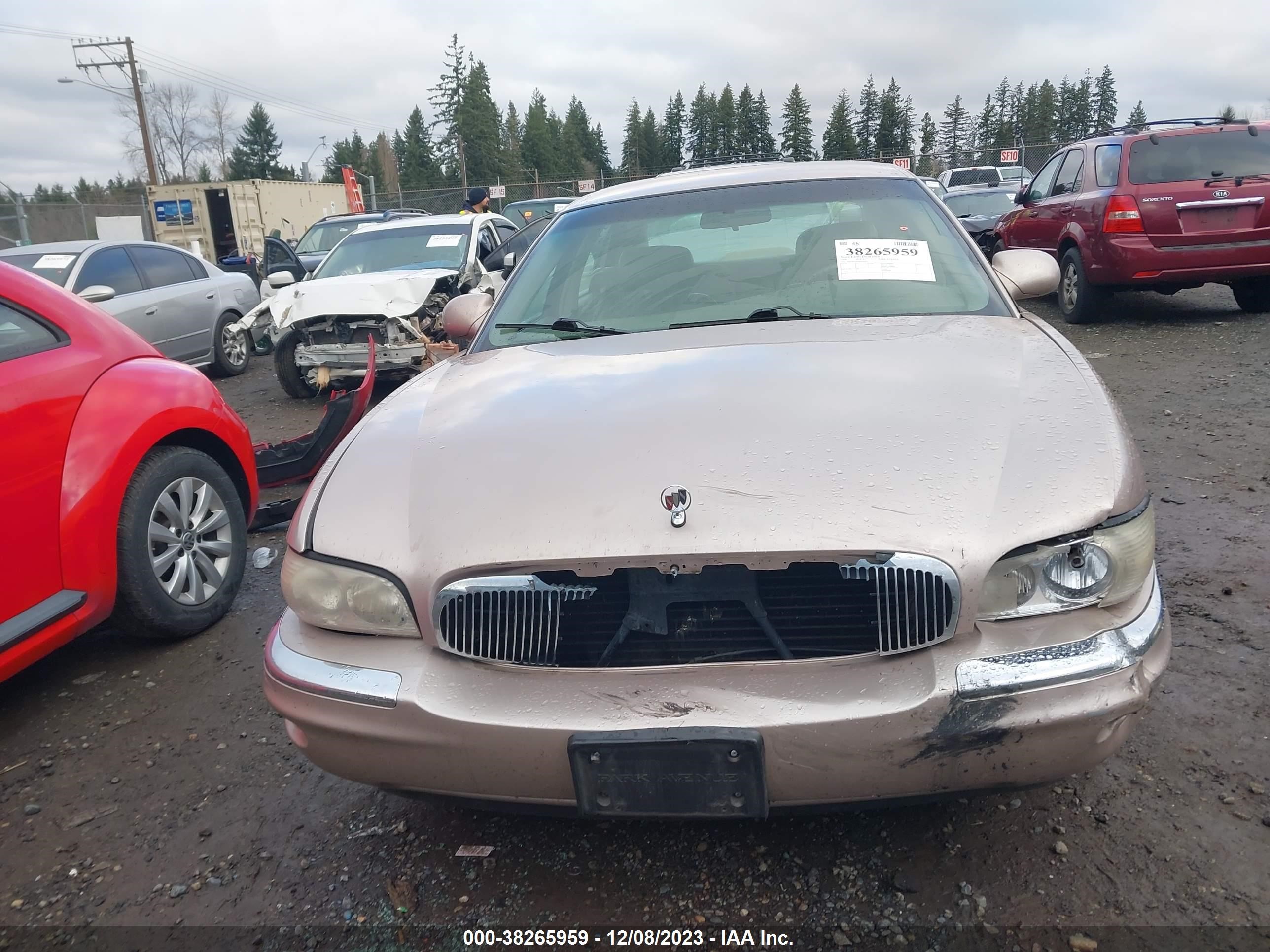 Photo 11 VIN: 1G4CW52K4W4638403 - BUICK PARK AVENUE 