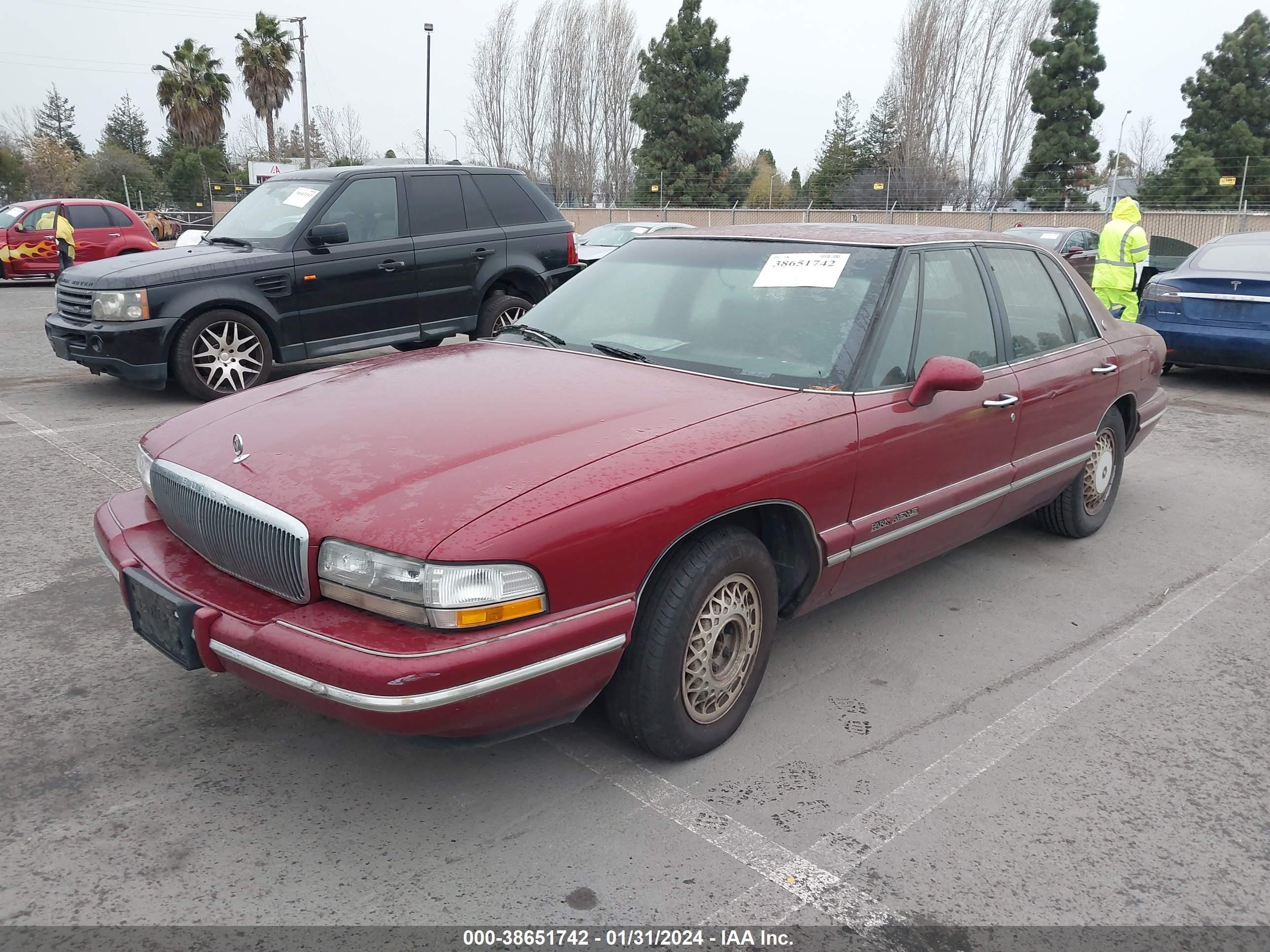 Photo 1 VIN: 1G4CW52K5TH629164 - BUICK PARK AVENUE 