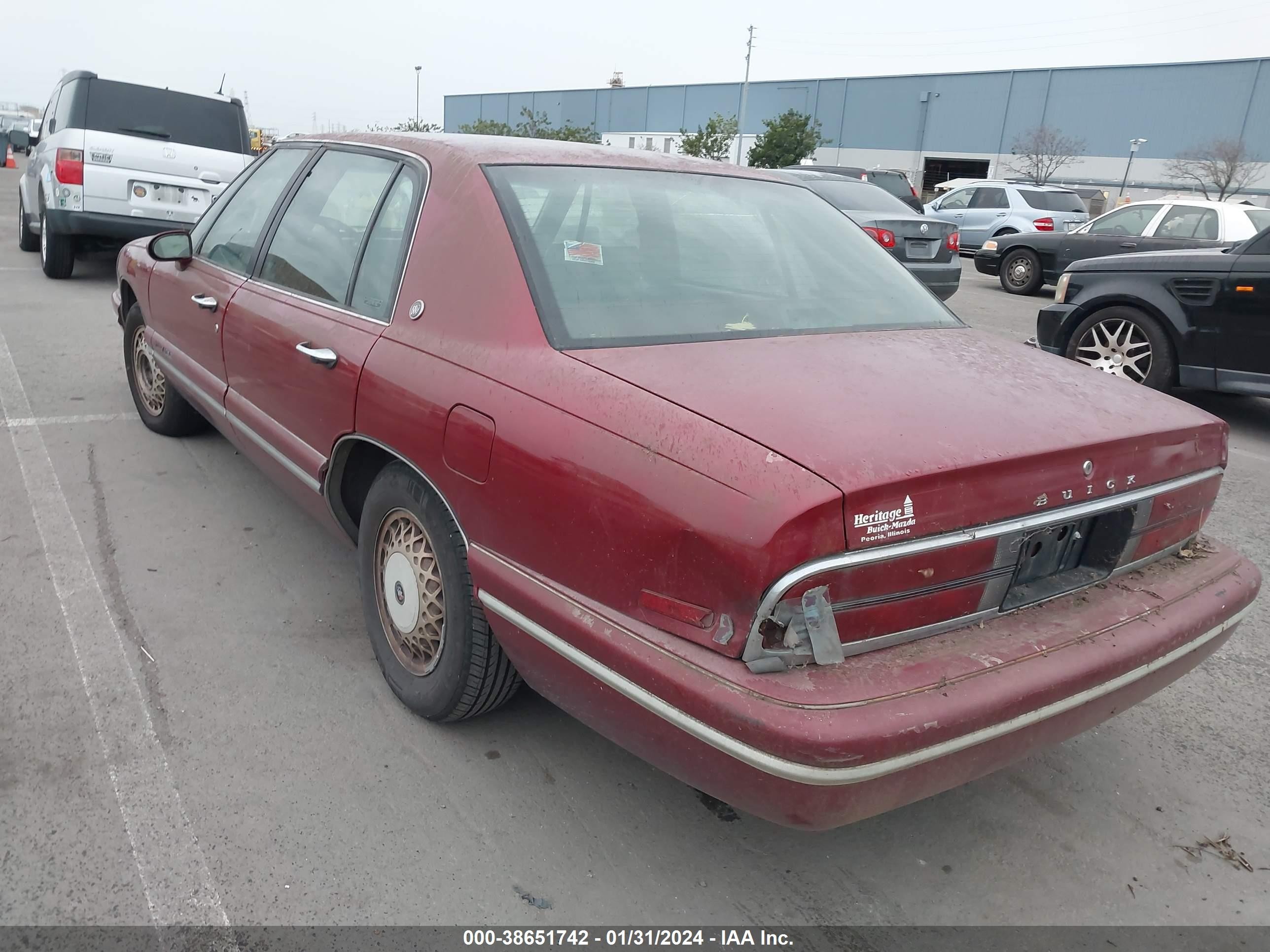 Photo 5 VIN: 1G4CW52K5TH629164 - BUICK PARK AVENUE 