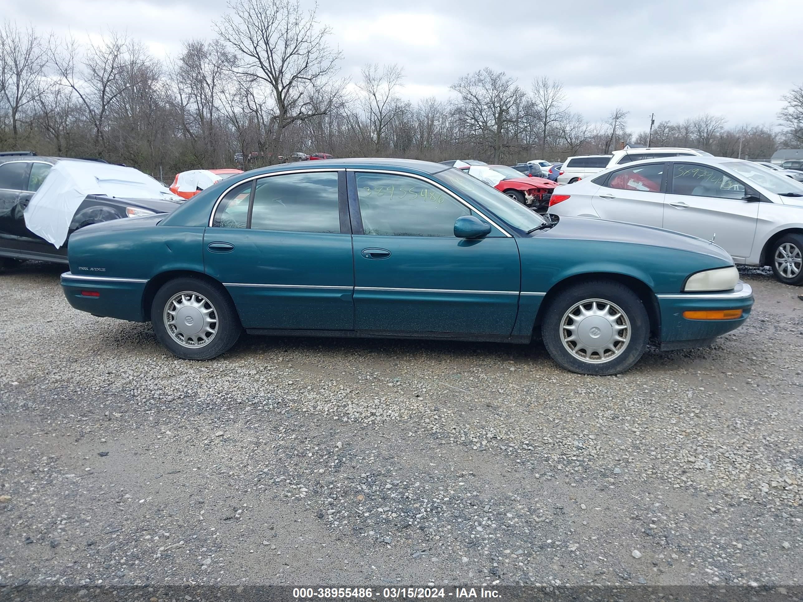 Photo 13 VIN: 1G4CW52K5V4659405 - BUICK PARK AVENUE 