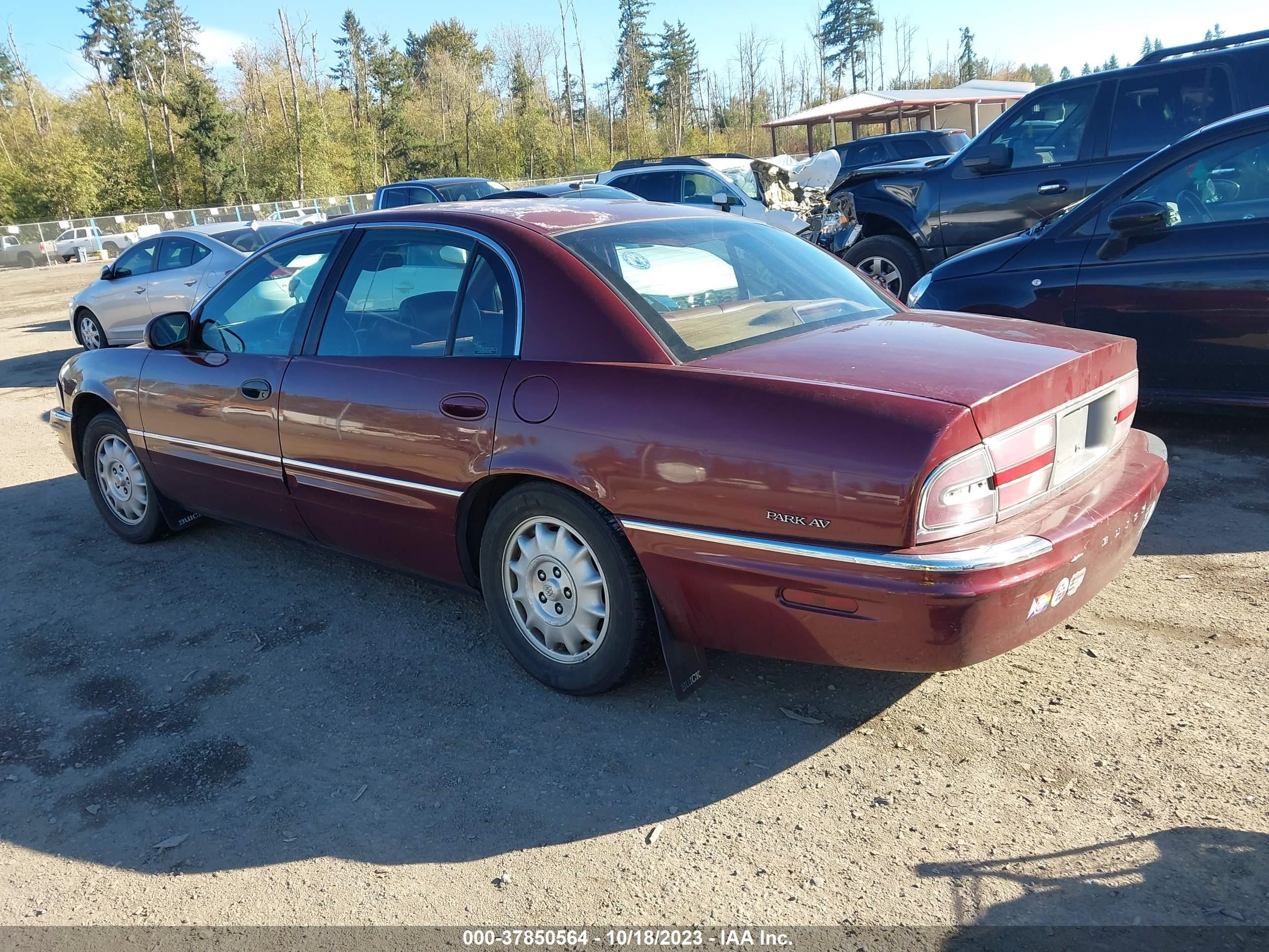 Photo 2 VIN: 1G4CW52K5W4628589 - BUICK PARK AVENUE 