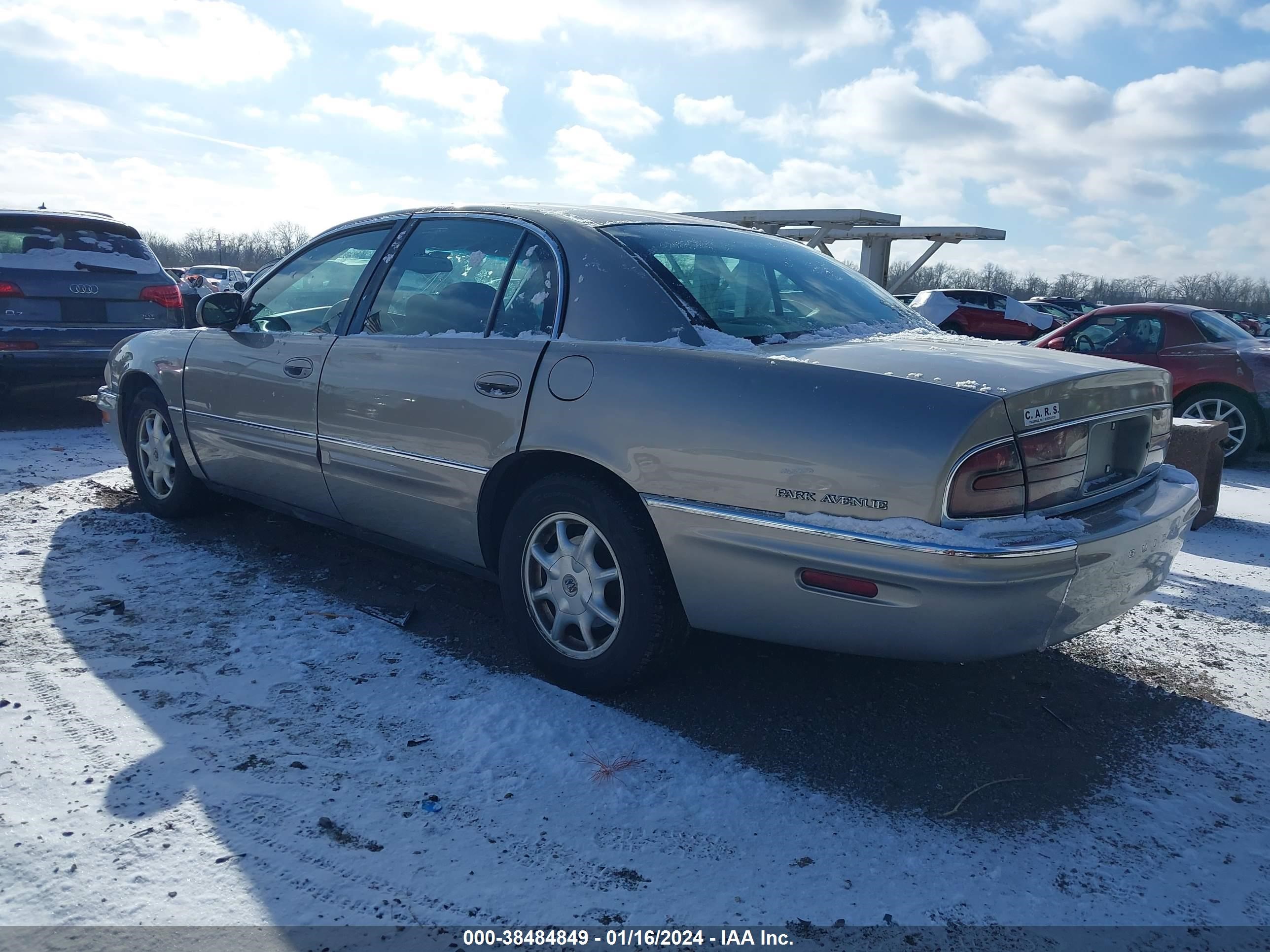 Photo 2 VIN: 1G4CW52K5Y4186545 - BUICK PARK AVENUE 