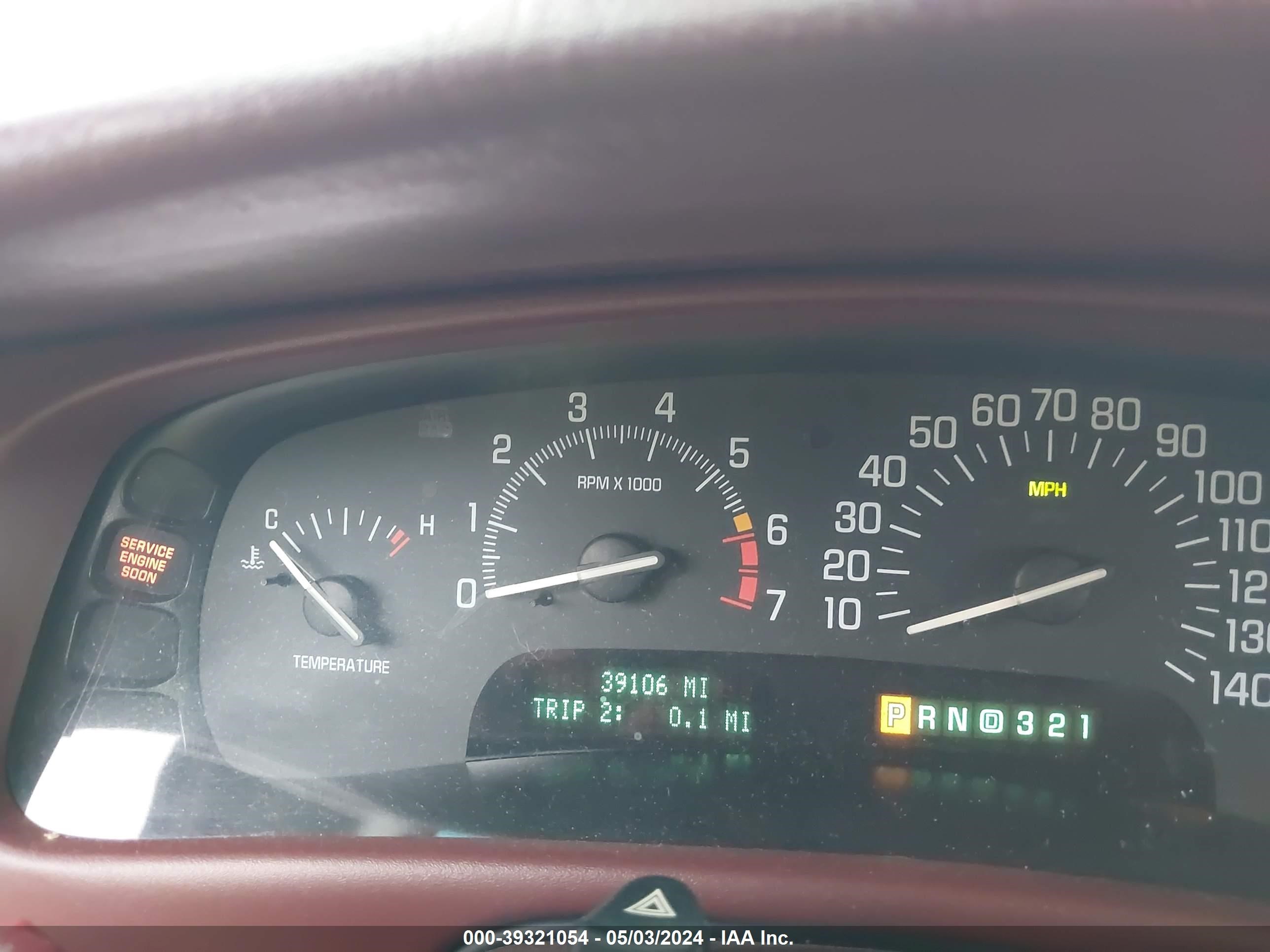 Photo 6 VIN: 1G4CW52K6W4606150 - BUICK PARK AVENUE 