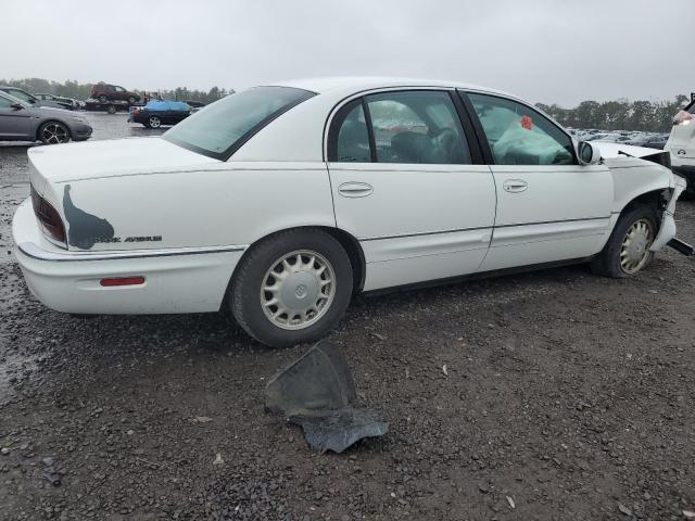 Photo 2 VIN: 1G4CW52KXW4662480 - BUICK PARK AVENU 