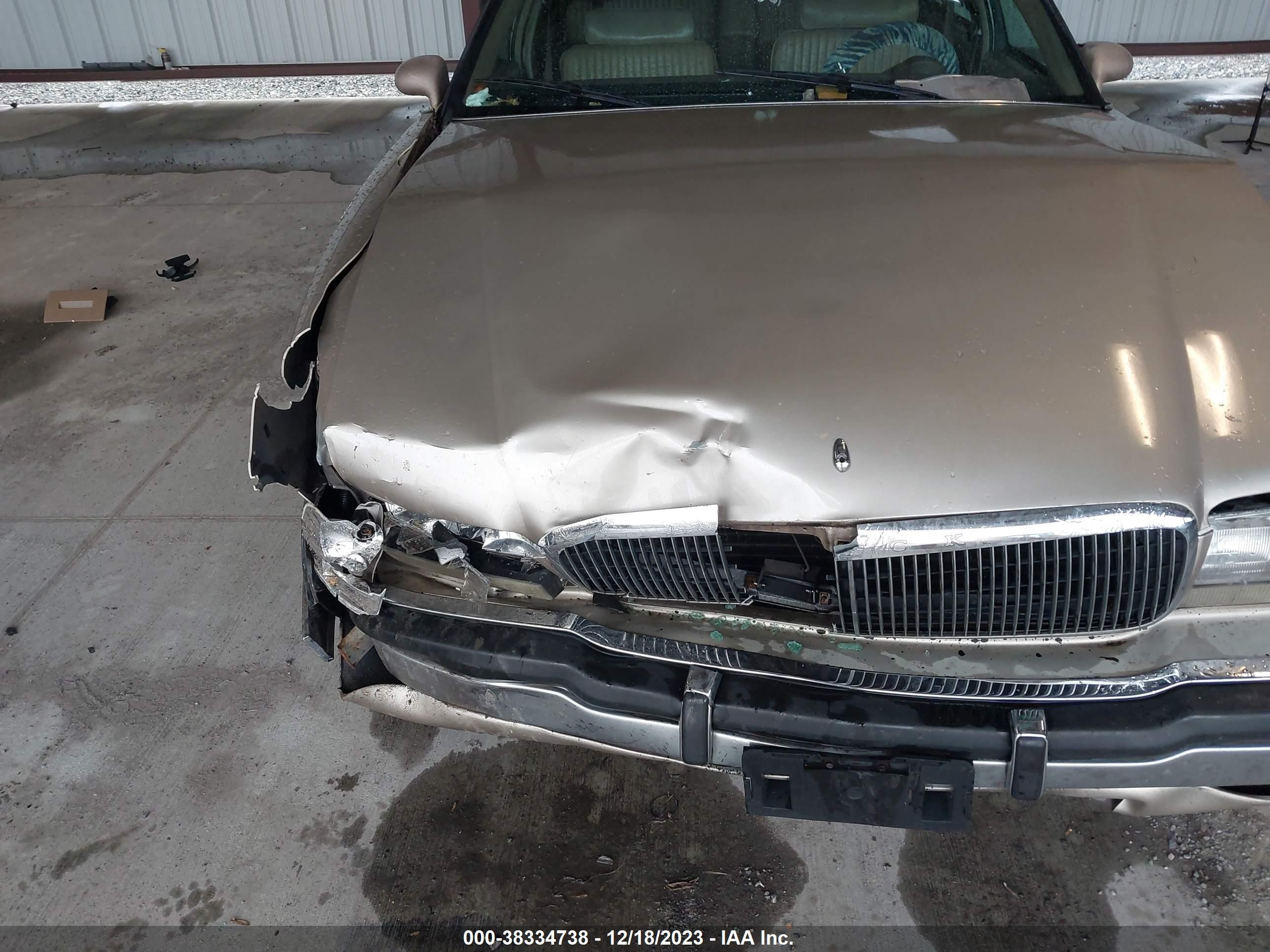 Photo 5 VIN: 1G4CW53L0P1628896 - BUICK PARK AVENUE 