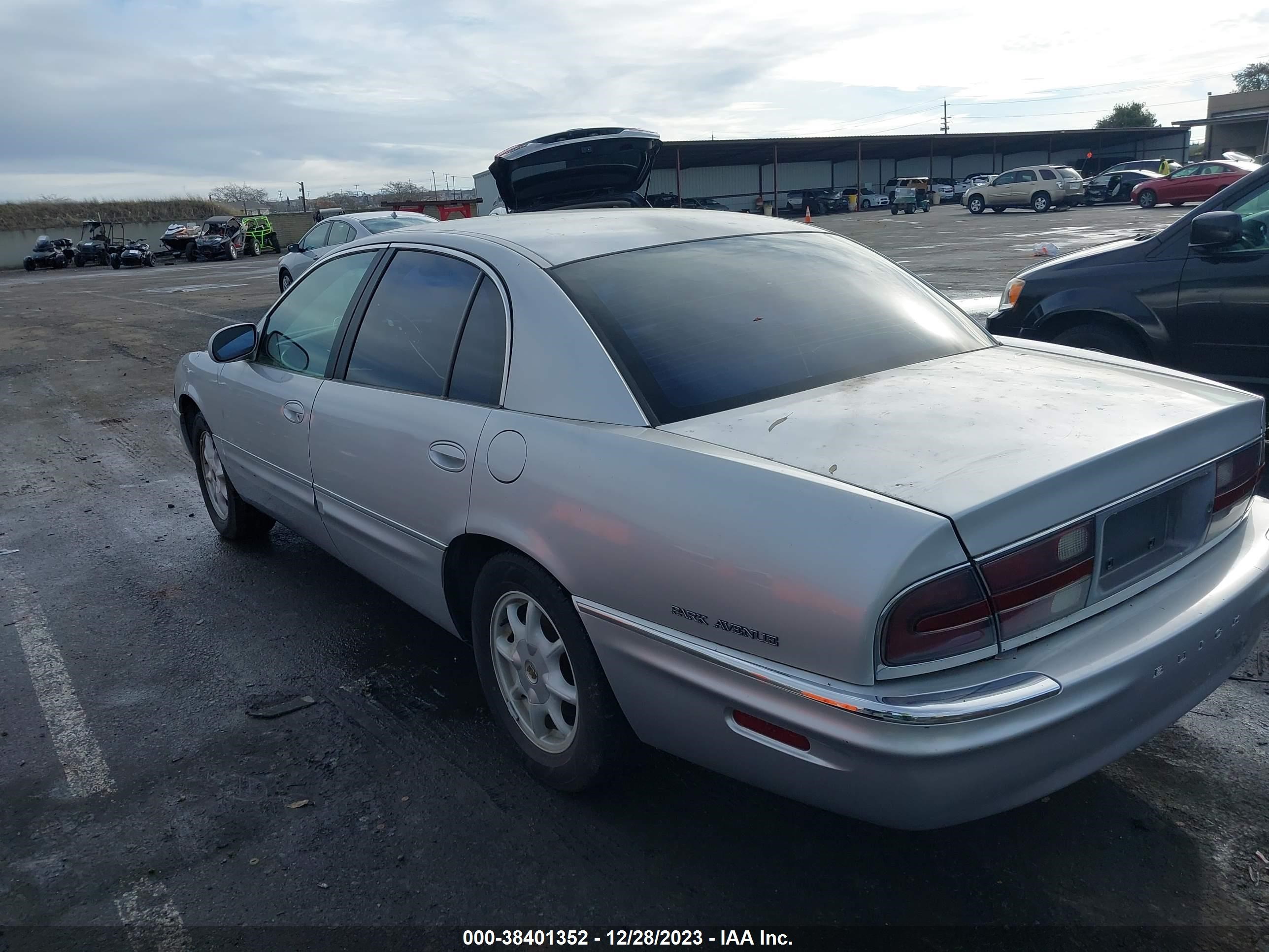 Photo 2 VIN: 1G4CW54K024104242 - BUICK PARK AVENUE 