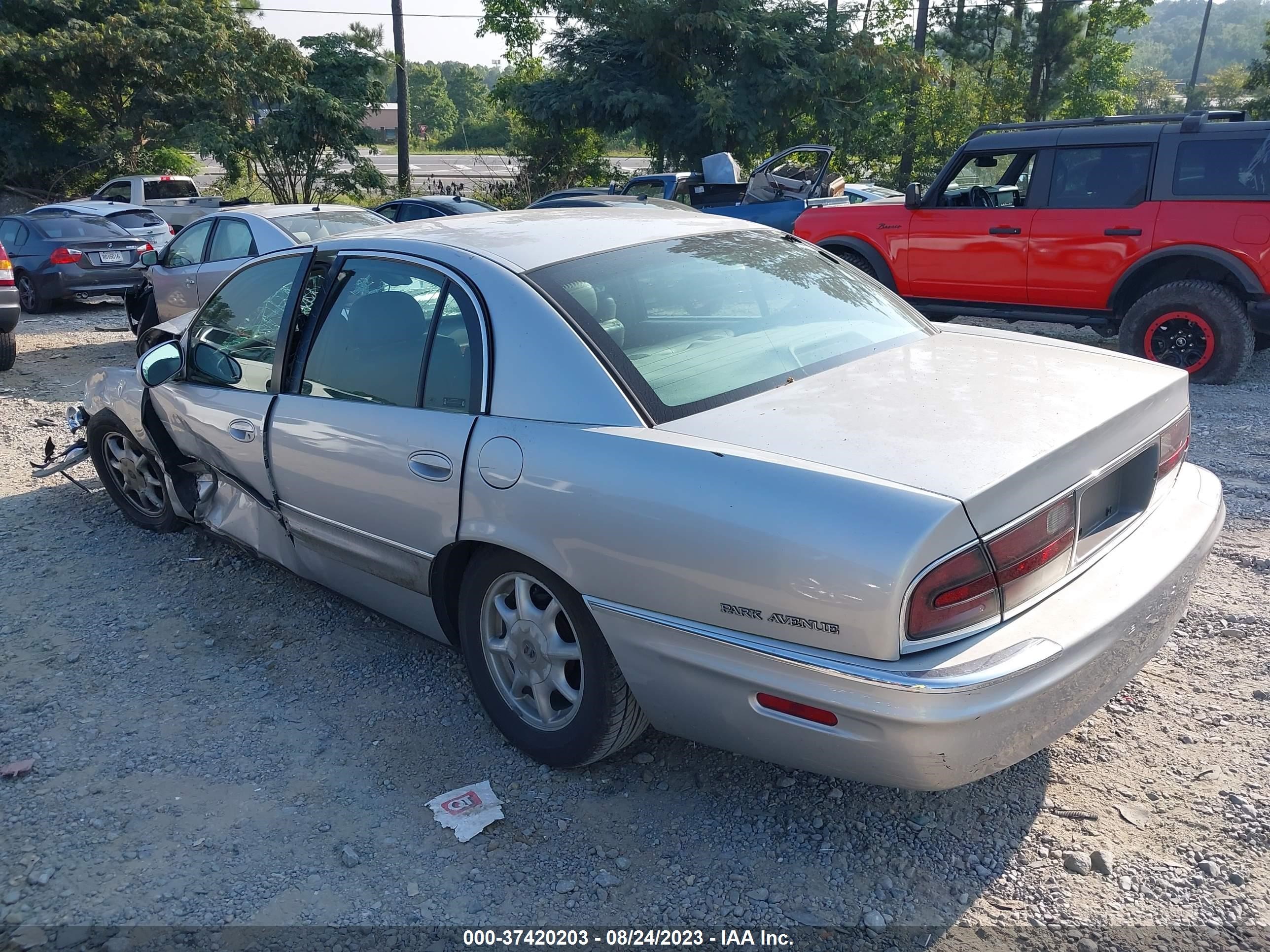 Photo 2 VIN: 1G4CW54K034120071 - BUICK PARK AVENUE 