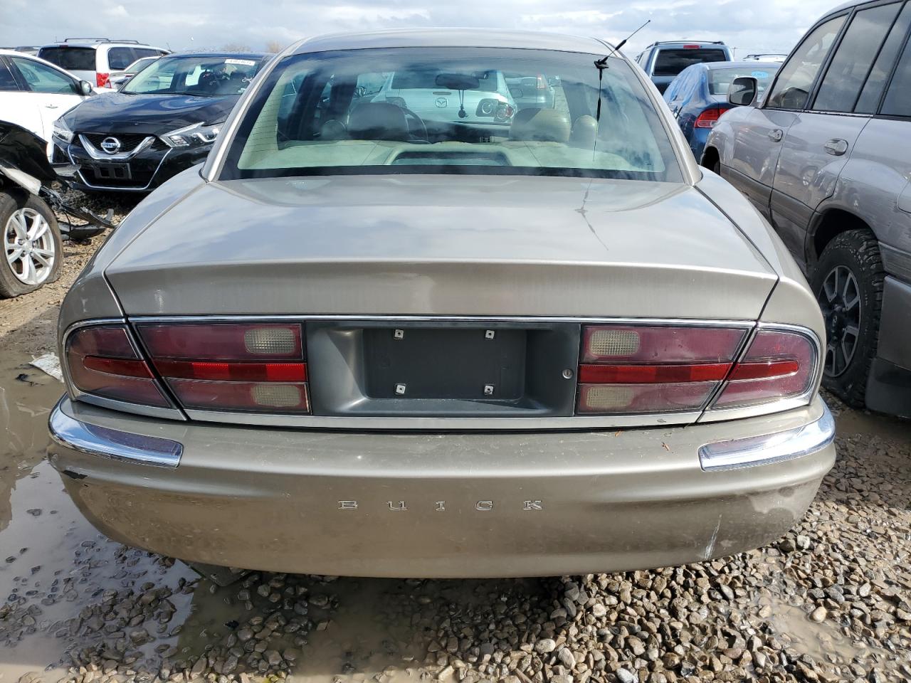 Photo 5 VIN: 1G4CW54K0Y4270978 - BUICK PARK AVENUE 