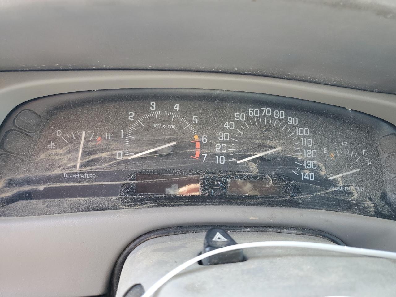 Photo 8 VIN: 1G4CW54K124145267 - BUICK PARK AVENUE 