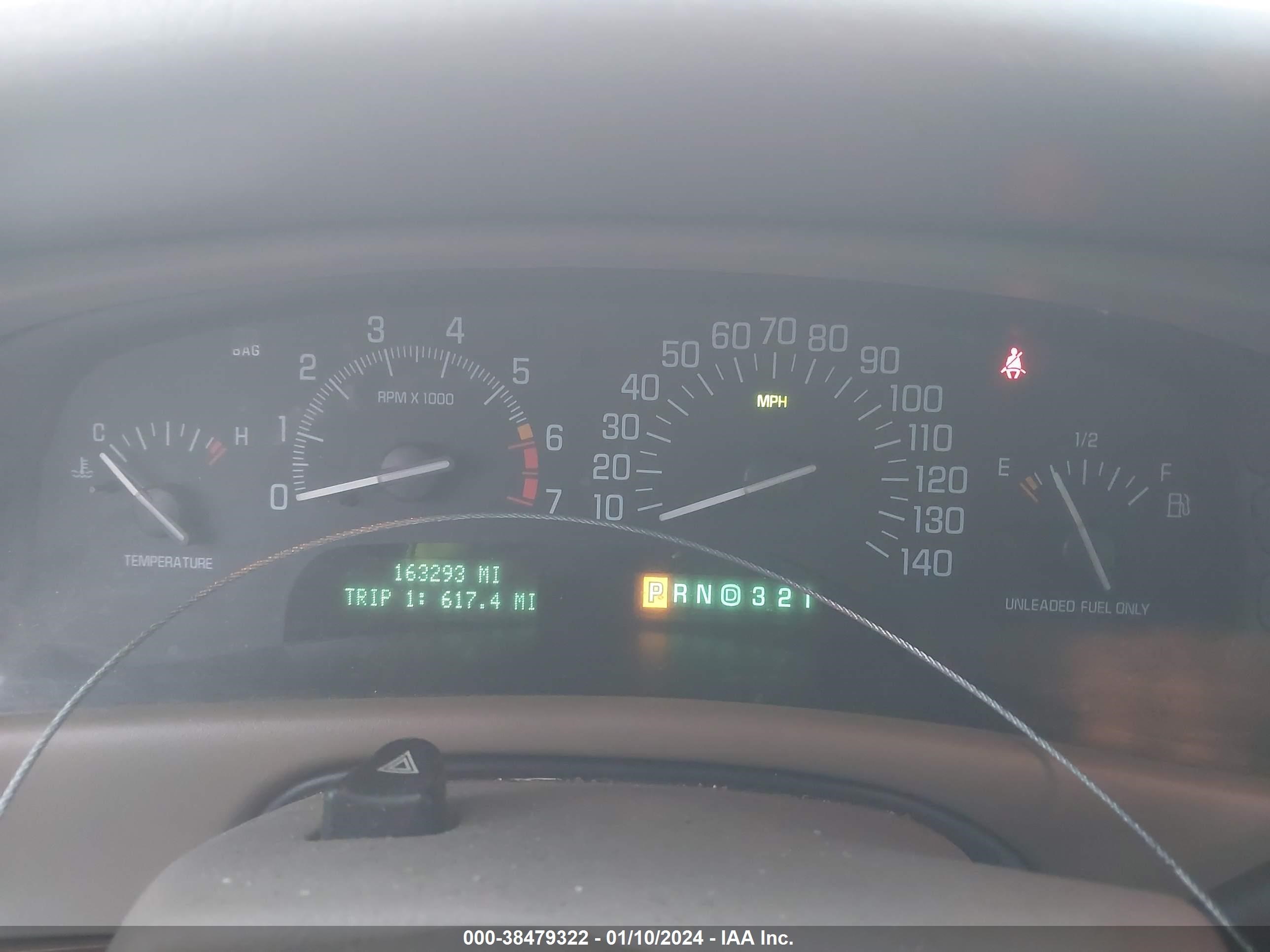 Photo 6 VIN: 1G4CW54K124236846 - BUICK PARK AVENUE 