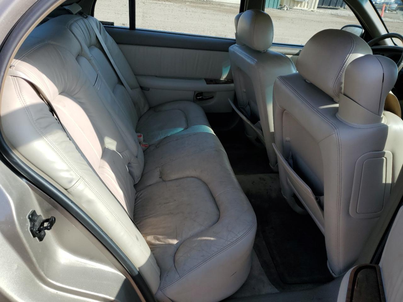 Photo 9 VIN: 1G4CW54K214231282 - BUICK PARK AVENUE 