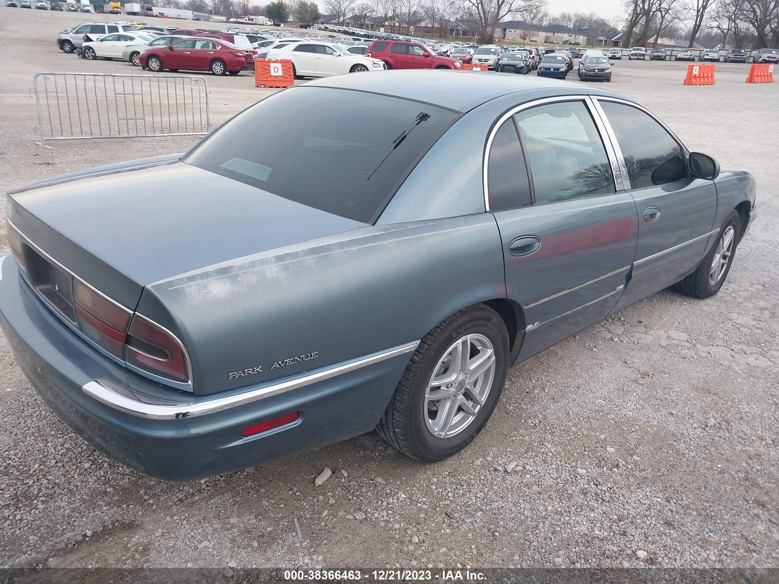 Photo 3 VIN: 1G4CW54K214248115 - BUICK PARK AVENUE 