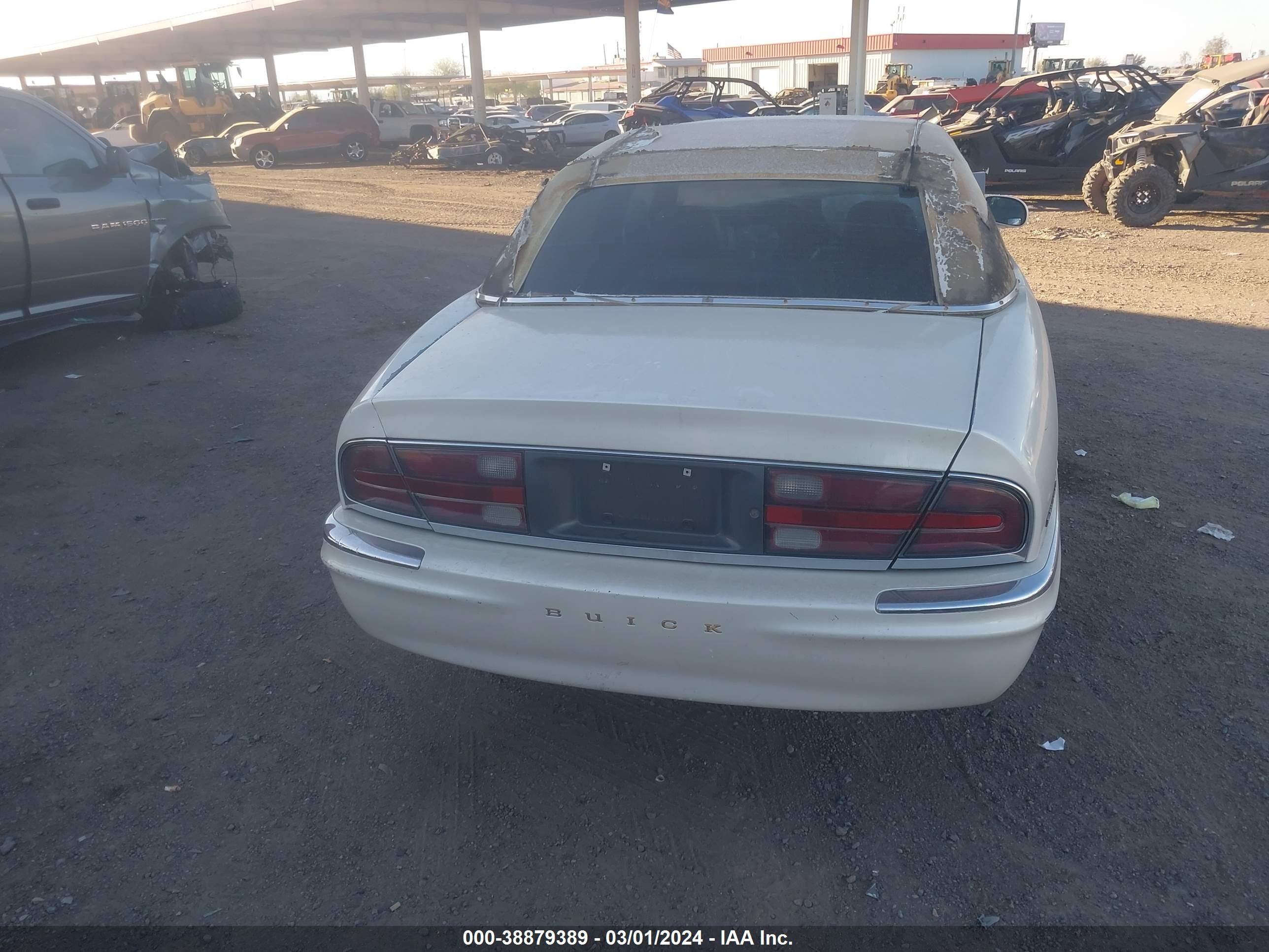 Photo 15 VIN: 1G4CW54K224236242 - BUICK PARK AVENUE 