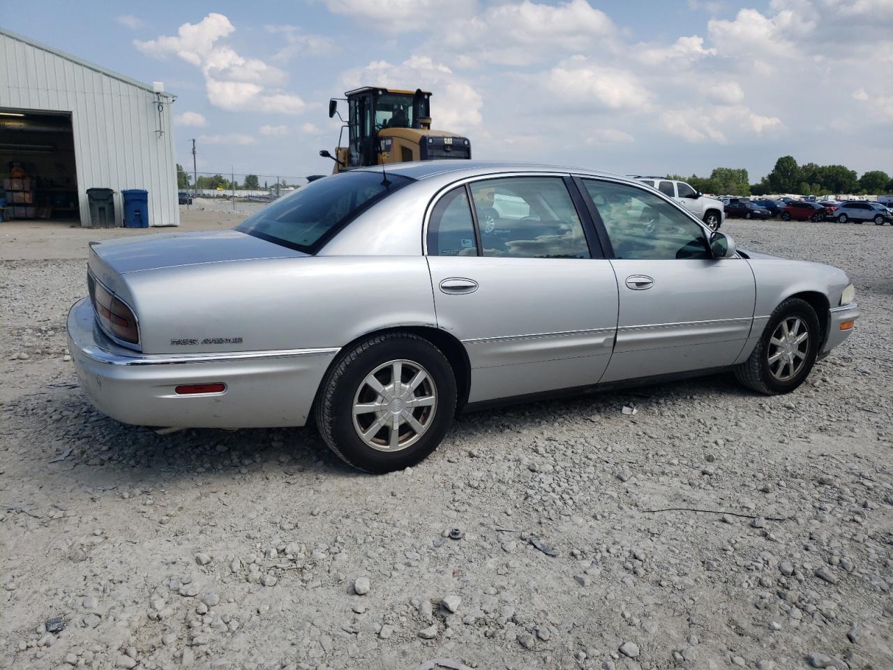 Photo 2 VIN: 1G4CW54K314225927 - BUICK PARK AVENUE 