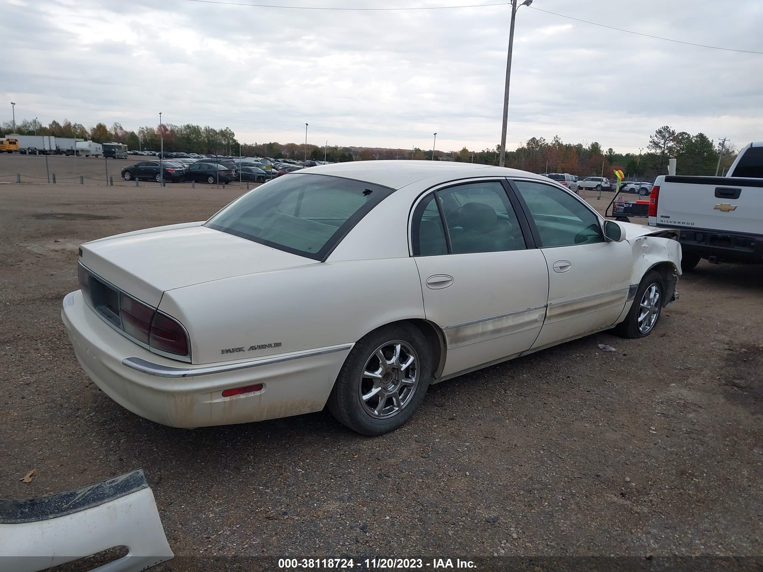 Photo 3 VIN: 1G4CW54K434195131 - BUICK PARK AVENUE 