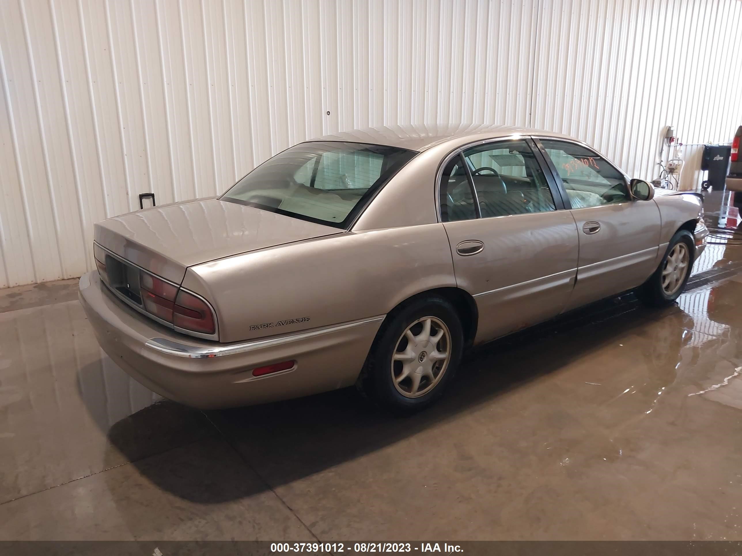 Photo 3 VIN: 1G4CW54K434198076 - BUICK PARK AVENUE 