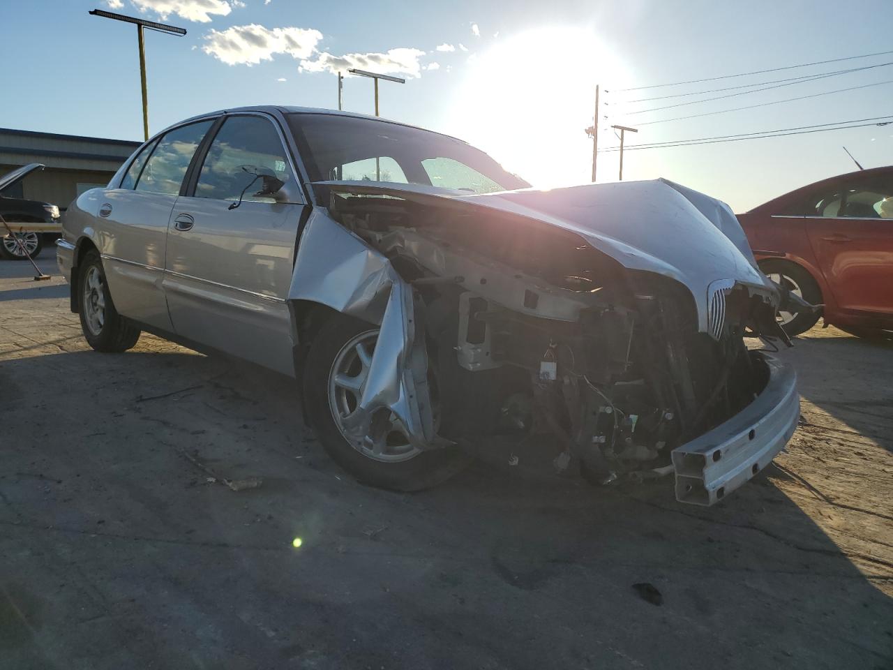 Photo 3 VIN: 1G4CW54K5Y4258096 - BUICK PARK AVENUE 